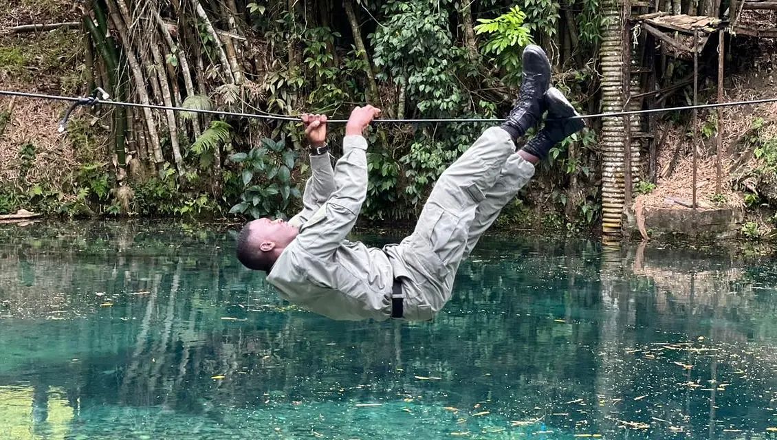 JDFSoldier's tweet photo. Here we see that on Mon 17 Apr 23, the Officer Cadets completimg a command task at the Spanish Bridge, in St Mary.

Here are some highlights!

#EducateEmpowerEvolve
#IOTP #AdventureTraining
#OfficerTraining #OfficerCadets 

@JDFCMA 
@jdfsoldier https://t.co/sB5hfcEM4a