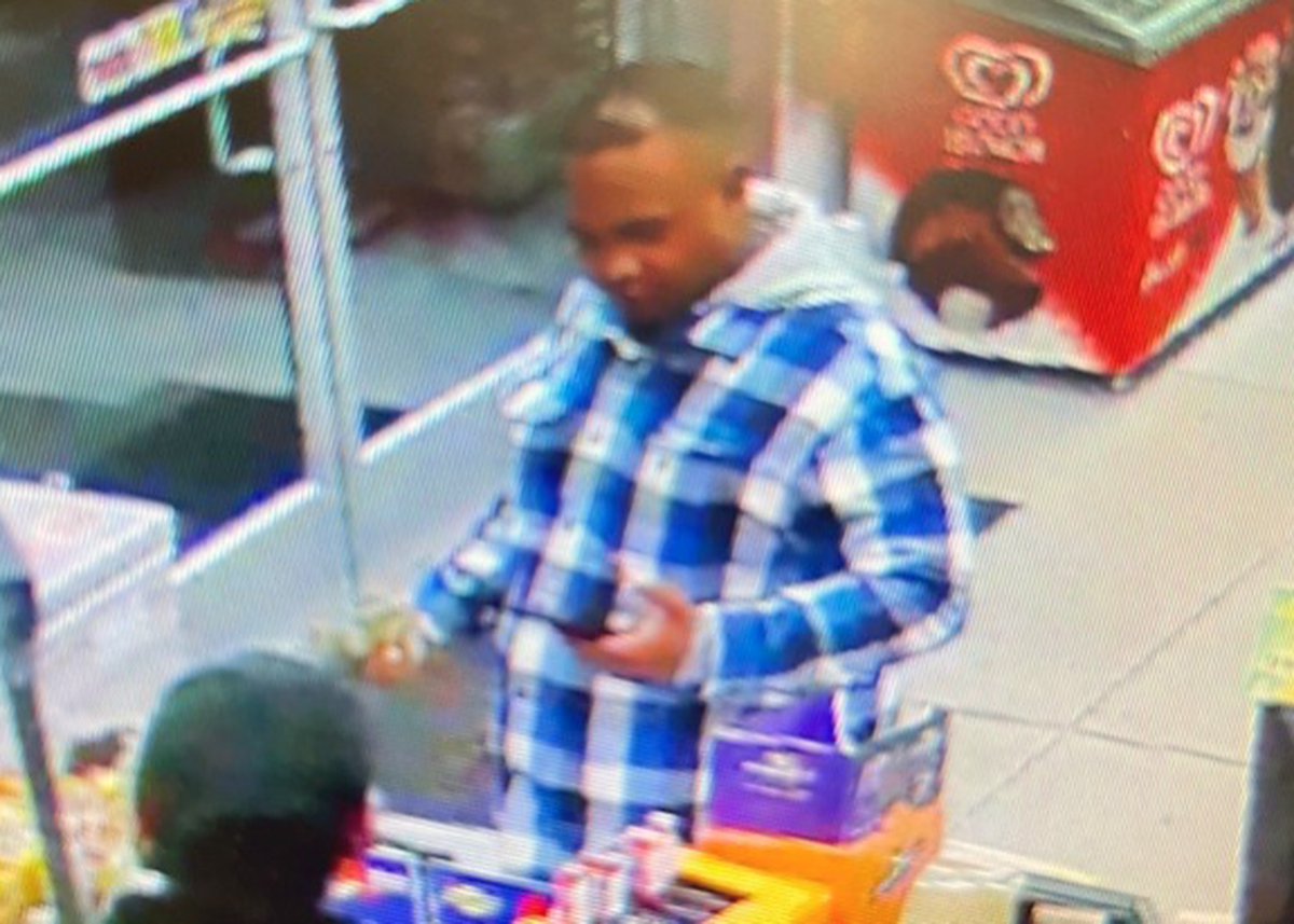 RECOGNIZE THIS MAN? State Police looking for assault suspect ... breakingac.com/2023/04/suspec… <a href="/AtlanticCity911/">AtlanticCity911</a> <a href="/911__ICE/">First Responder 🚨 🚨</a> via <a href="/BreakingAC/">BreakingAC</a>