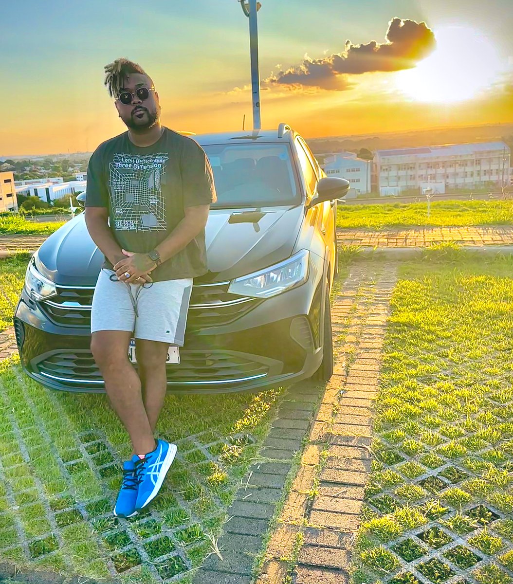 Aceitas dar um rolezinho comigo?

Que tal comemorarmos o Dia Do Amigo juntos dando uma voltinha de Turbi?

Peguei essa SUV belíssima aqui com a  <a href="/VaideTurbi/">Turbi</a>, facinho de alugar lá no App

E como sou um bom amigo, usando o cupom LEVI50 você garante desconto lá no App🤩

#parceria