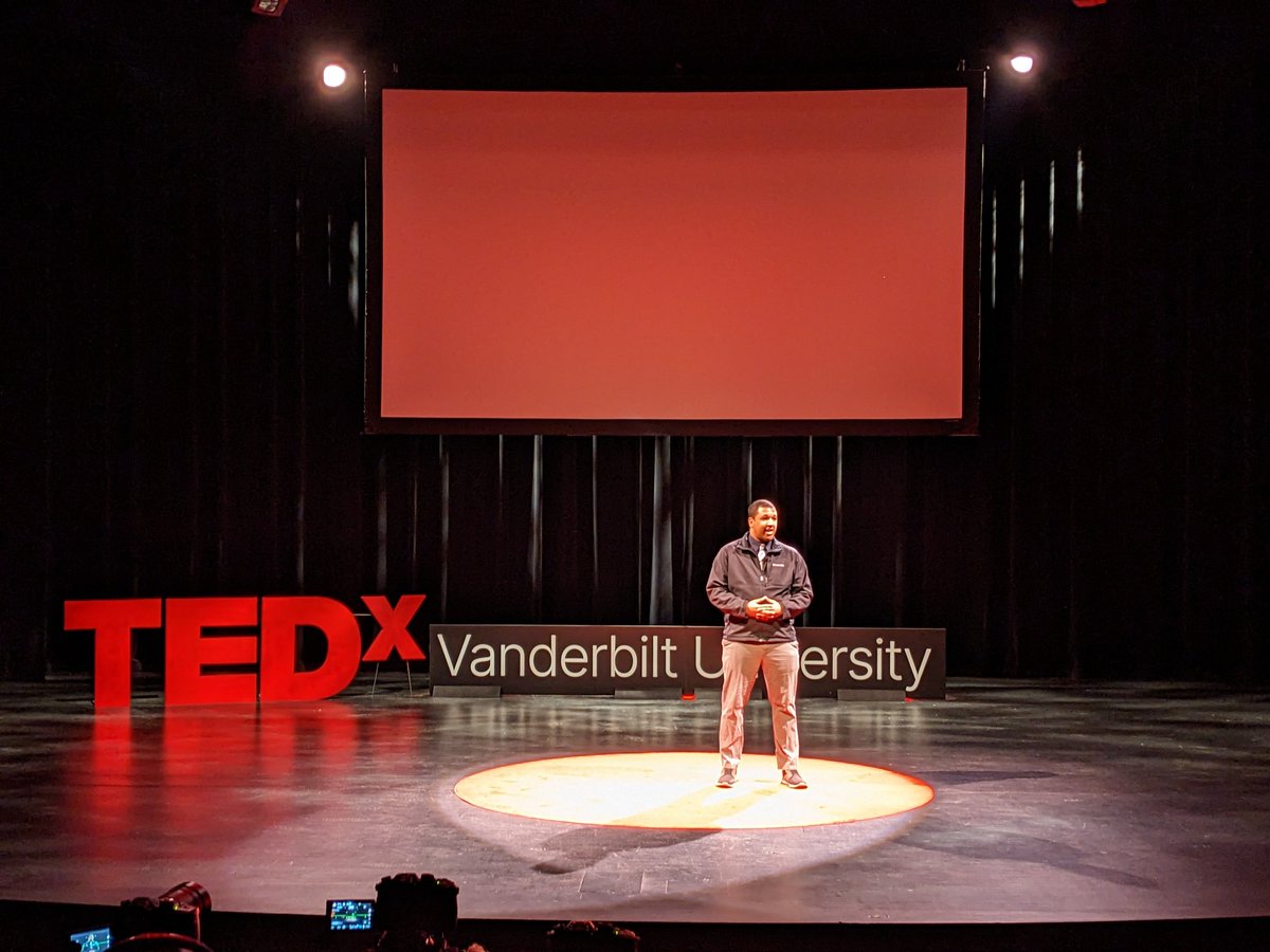 Sandy DeWald tweet media