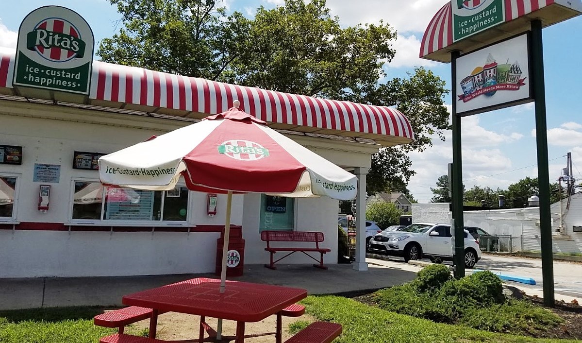 BMW_Borger's tweet photo. Stressful day, but topped it off with a Rita's Water Ice ... I got lemon ... #Mnnn https://t.co/uApJIjOBXe