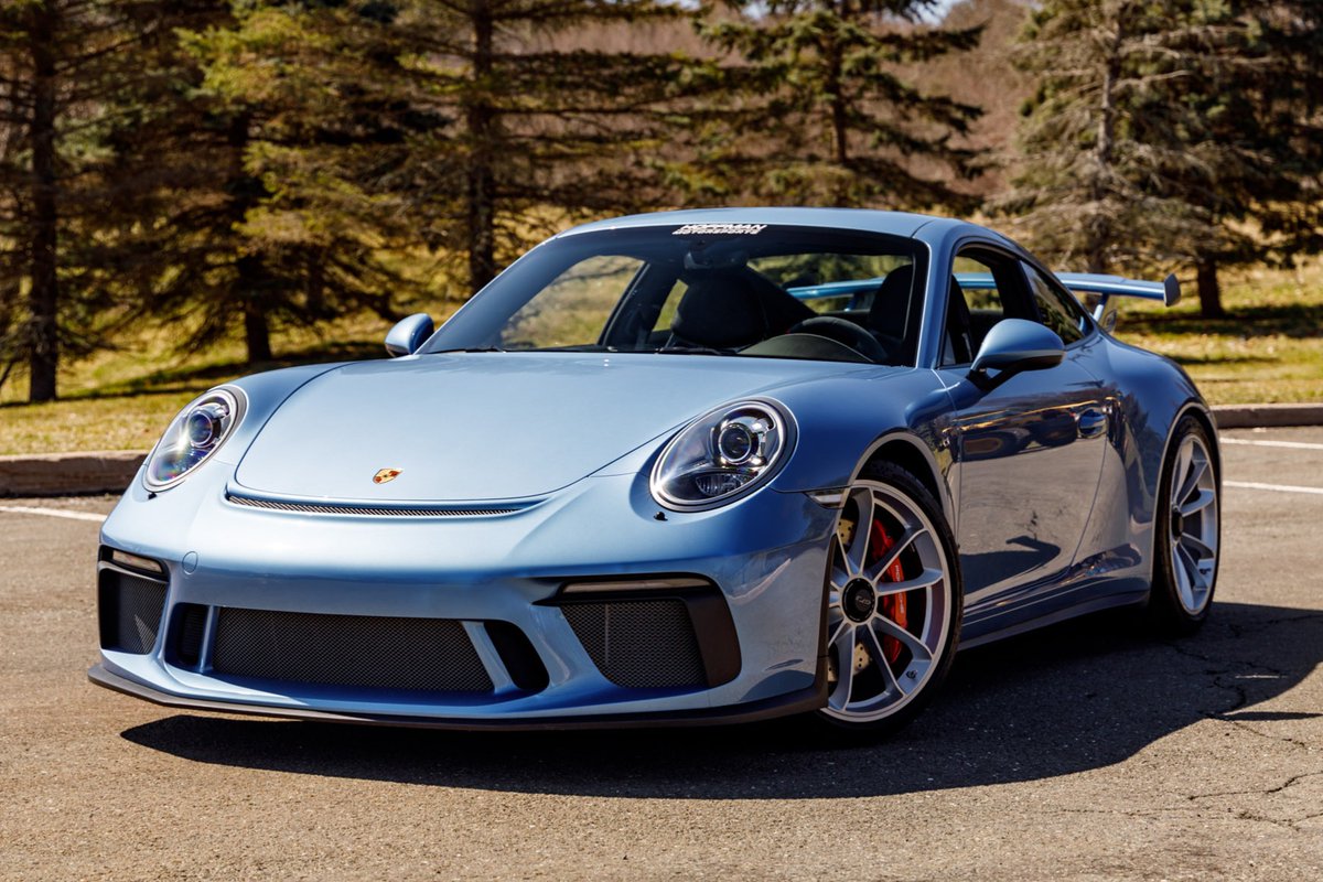 Now live at BaT Auctions: Gemini Blue 2018 Porsche 911 GT3. bringatrailer.com/listing/2018-p…
