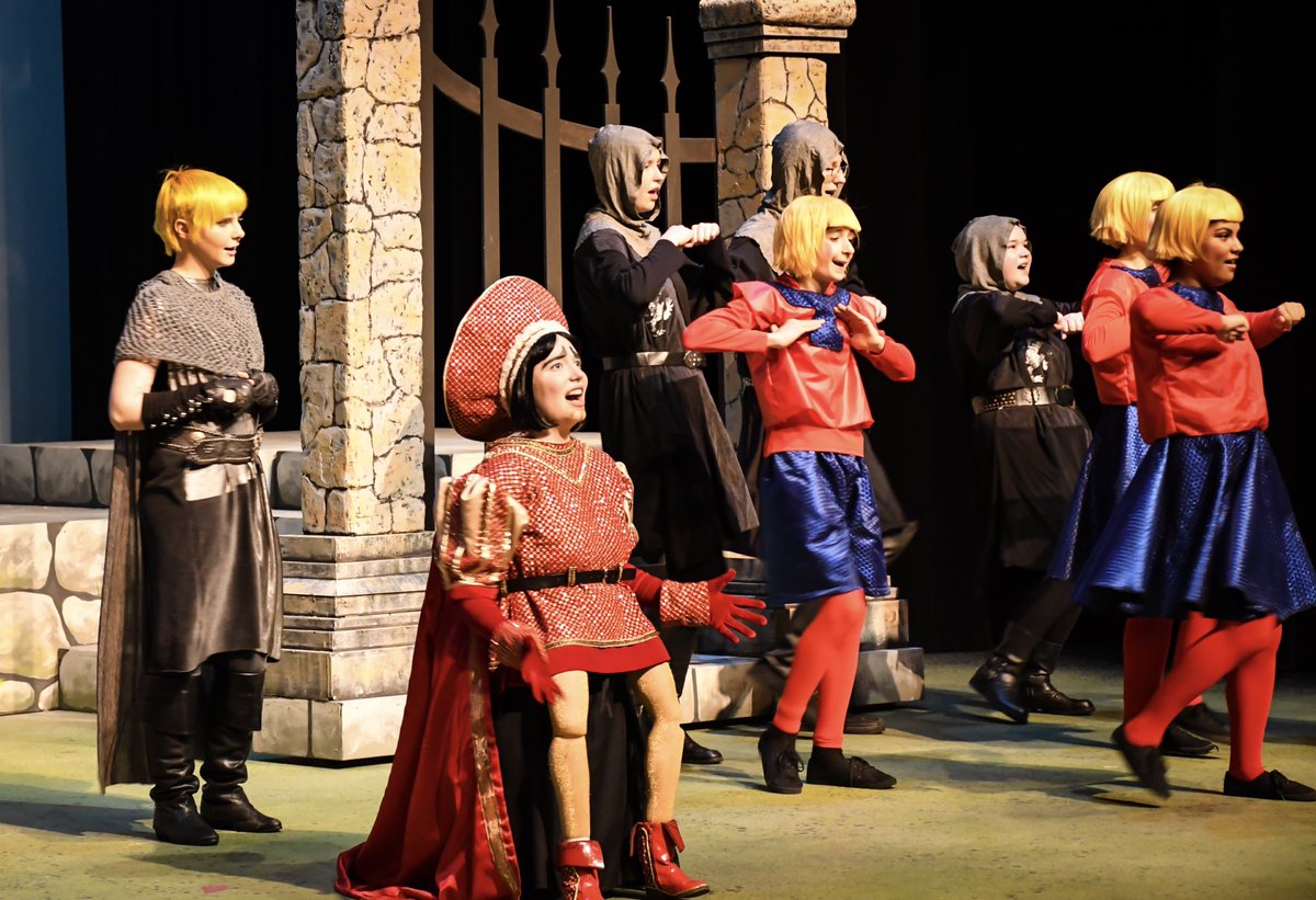 EarlMarriottSec's tweet photo. Have you got your tickets to Shrek the Musical? Opening night is tomorrow 🎶 #emstheatre #marinerpride ⁦@Surrey_Schools⁩ https://t.co/Km2dHaXwyX