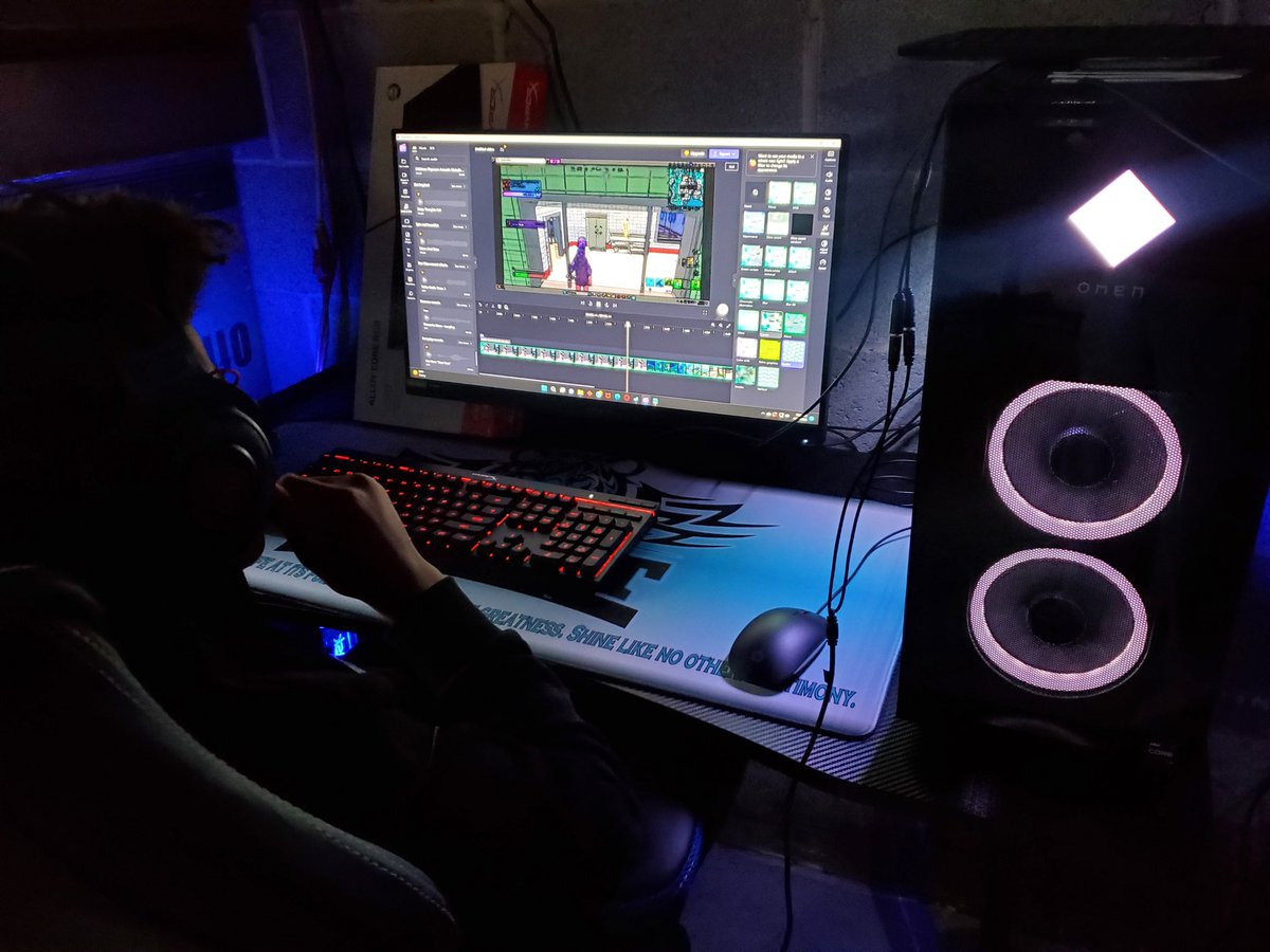 TruBeastMode31's tweet photo. Video editing and streaming today with some of the @beast_push Youth Leadership Team members! We're locked in! 
#gobeastmode #TheBEASTFam https://t.co/vlePLBbn5d