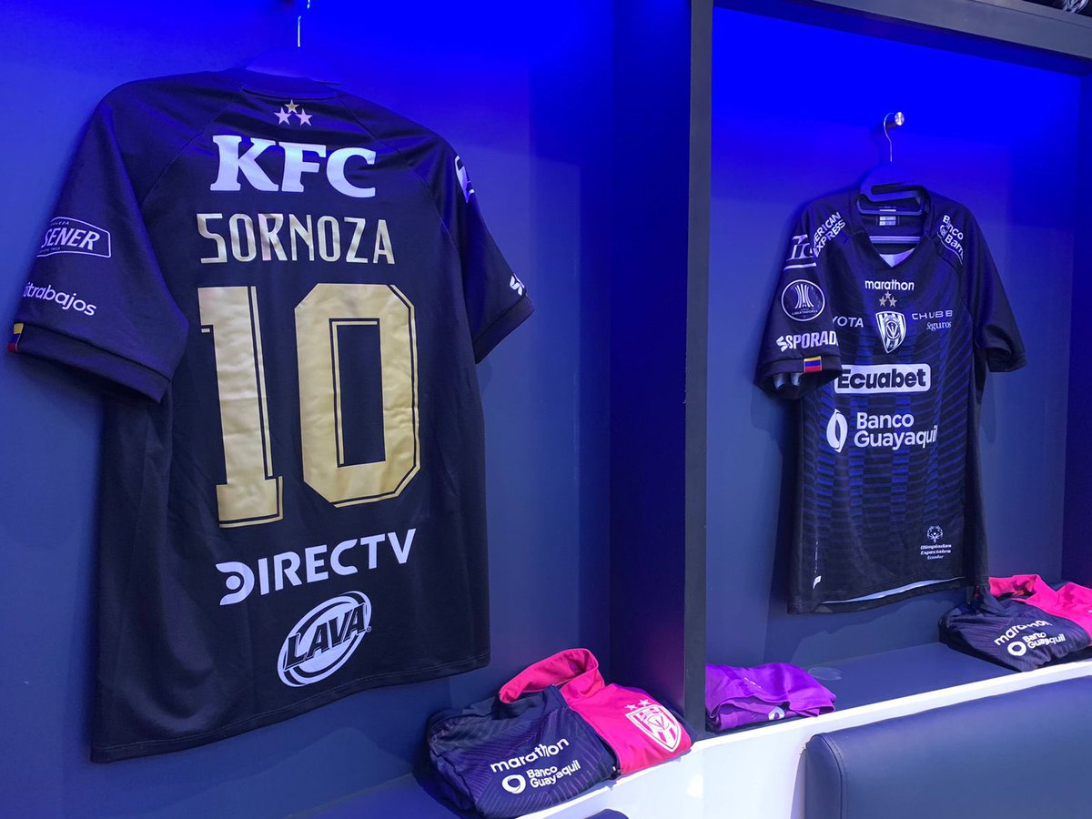 IDV_EC's tweet photo. ¿ Por qué tan elegante #IDV ? 🤔
Porque es noche de fútbol 😎 en casa 🏟️ ✅ https://t.co/jo3gbVAQrj