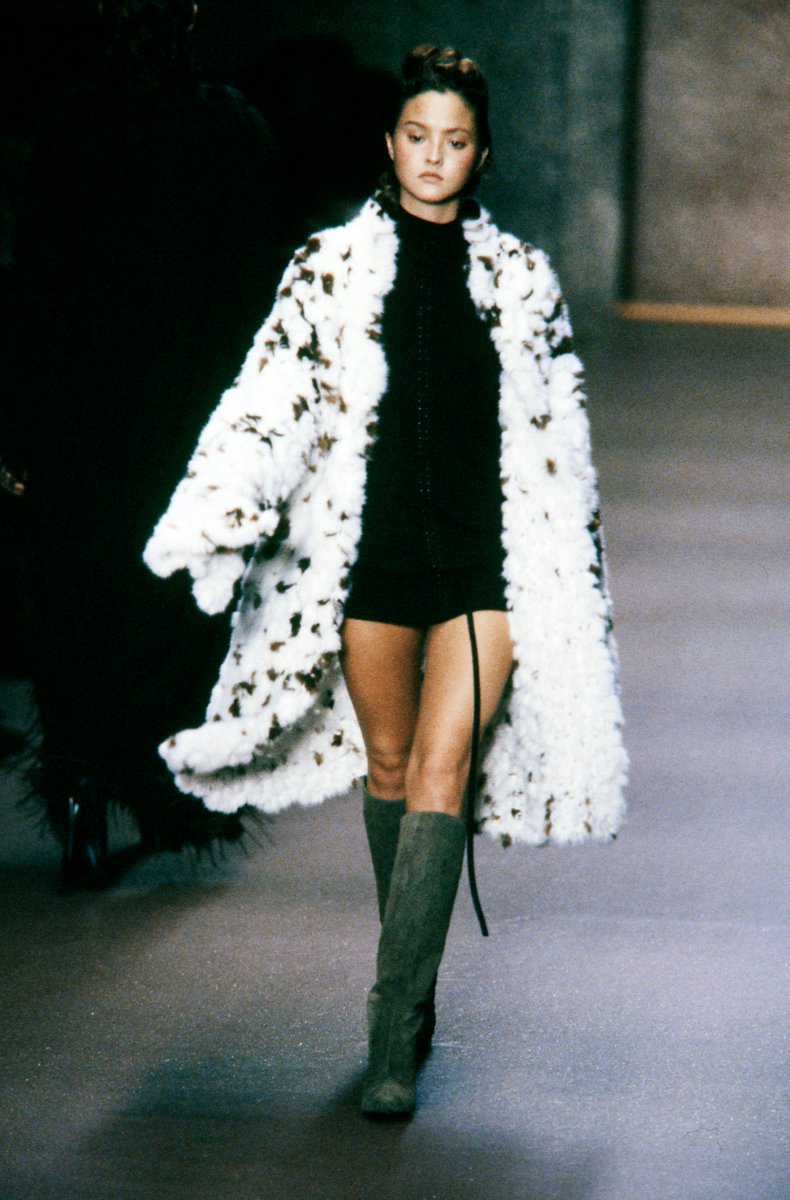 WhoWhatWear's tweet photo. Reminiscing on these @Fendi and @CHANEL looks by Karl Lagerfeld as we wait for the #MetGala. https://t.co/qLWrEhmmYf