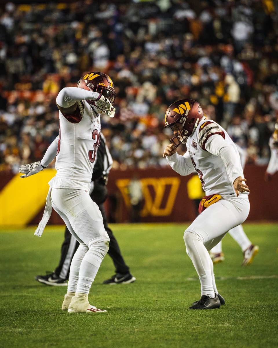 JR1ERA's tweet photo. Happy birthday to a brother and friend! Thanks for believing in me 5! Got your protection duty 4life! #GSNLS @Tress_Way https://t.co/ikqxdX37xF