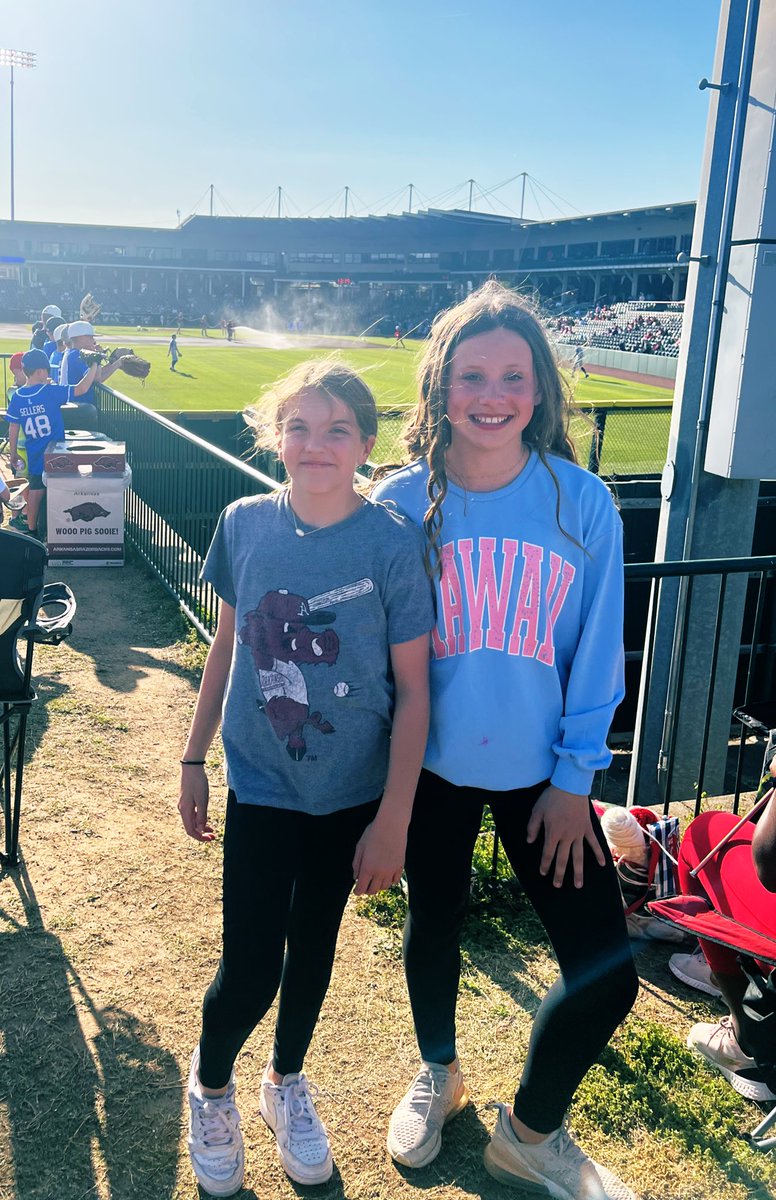 therealjwil33's tweet photo. #Thisisbaseball #omahogs https://t.co/u44chVfpzh