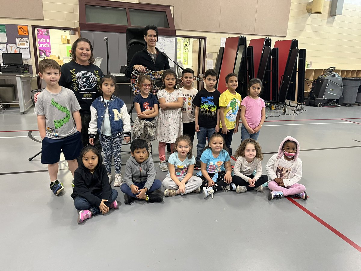 DanielleKall's tweet photo. Thank you @mrRAYmusic for joining us on 🎸Music Monday 🎤 and putting on another amazing show to help celebrate #WOYC. The students and teachers had a great time! @JenVanderburg @LynnZinser_5 @Readinggirl73 @JamesburgPublic https://t.co/ljYJBhGAc5
