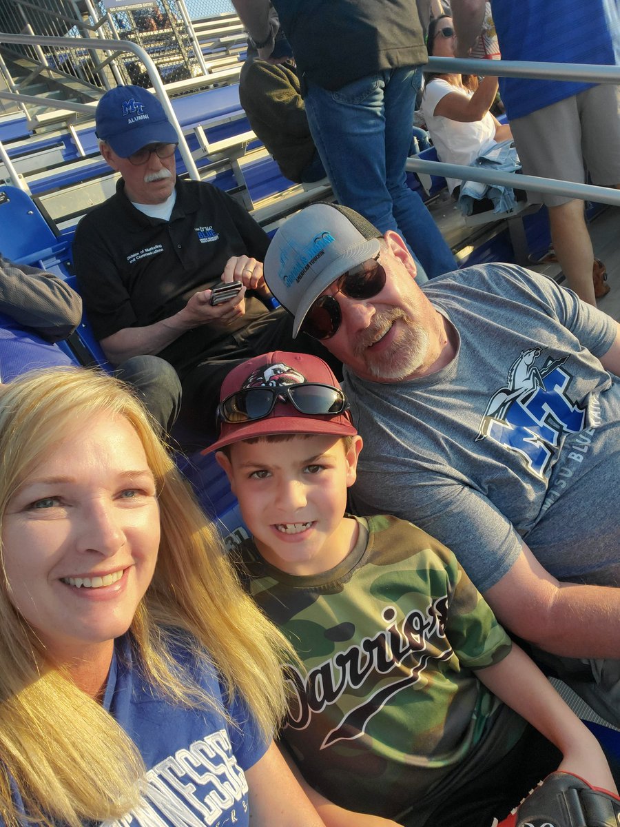 RachelJordan615's tweet photo. Great day for some Blue Raider baseball! @MT_Promotions https://t.co/7rftopJlUE