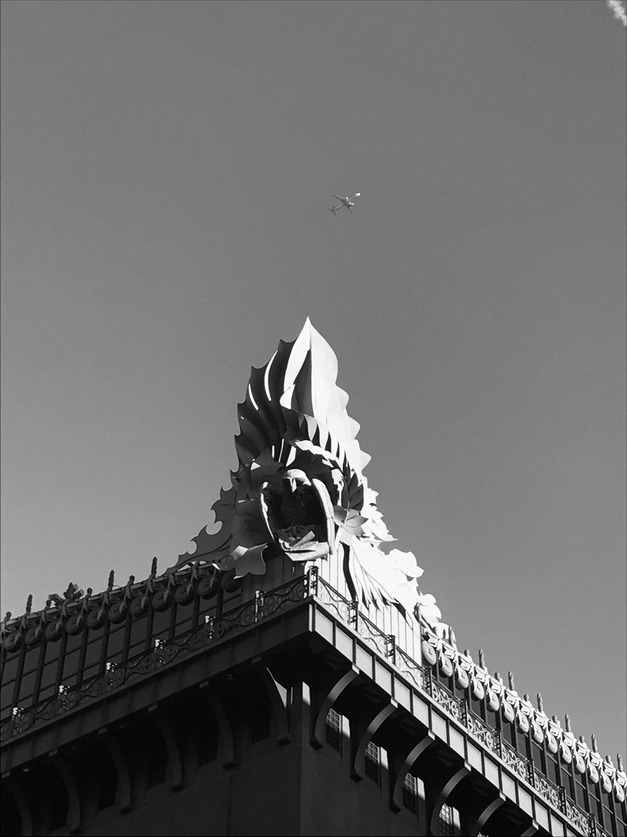 50FivePhotoJ's tweet photo. Documentary Photography
50Five Photo Journal
https://t.co/DHobDg1p9U
Human Produced Content
#50FivePhotoJournal
#Photography
#DocumentaryPhotography
#iPhone7
#iPhone7Camera
#HumanProducedContent
#StreetScenes
#Illinois
#Chicago
#StateStreet
#HaroldWashingtonLibrary https://t.co/f0rM6ntG92