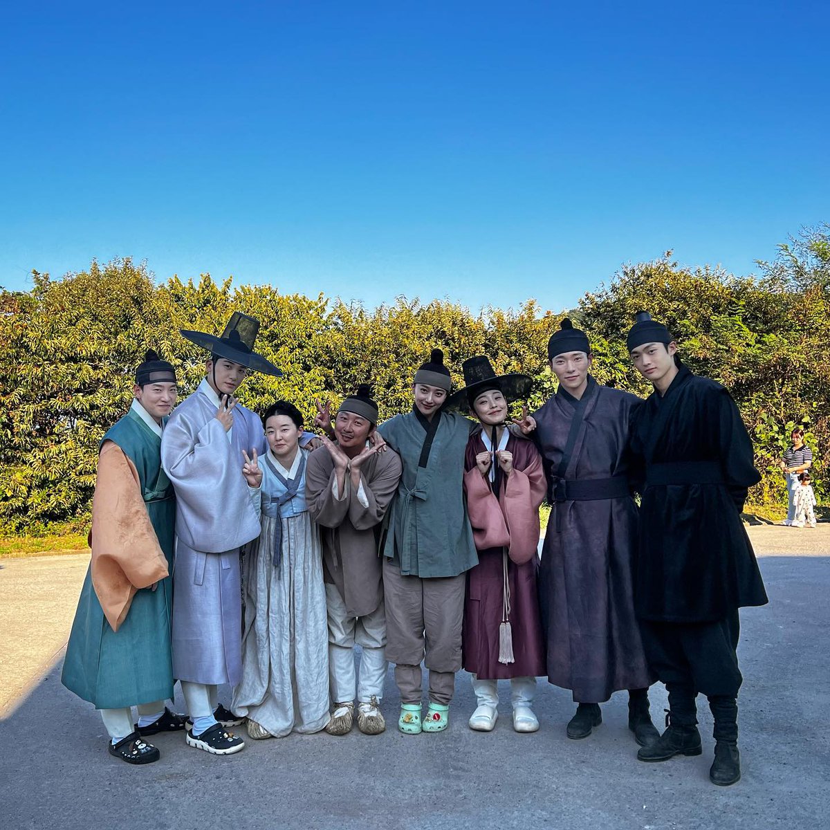 yejiinp's tweet photo. 더청춘즈.

Thank you for giving a lot of loves for Our Blooming Youth🥰💖💖 https://t.co/zpKV7WePch