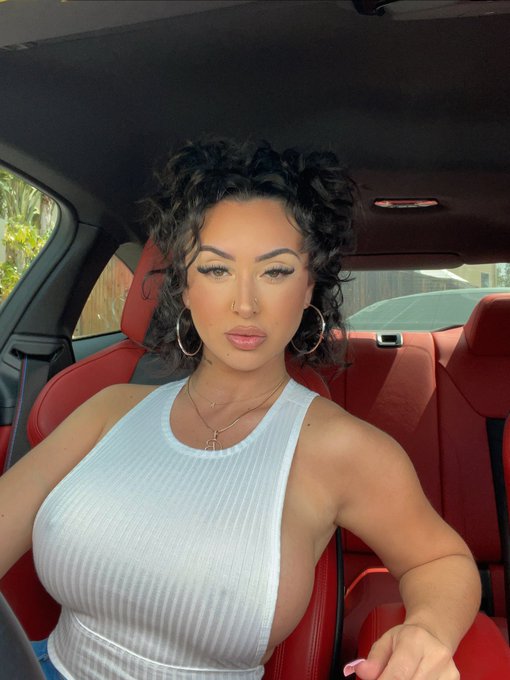 On your mind💚 https://t.co/sLHHd4xHFC