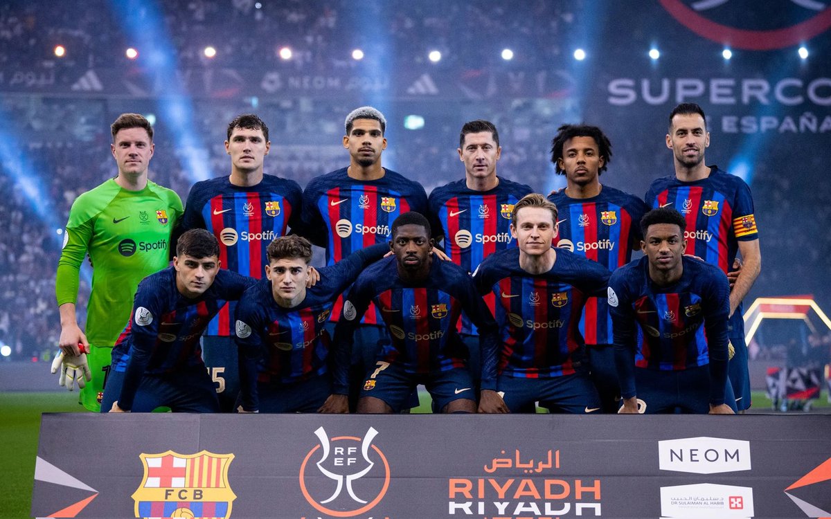 ElRomanoDelFCB's tweet photo. Pregunta seria, cuántas veces en la temporada pudimos ver este once? https://t.co/JIbudmWGZw