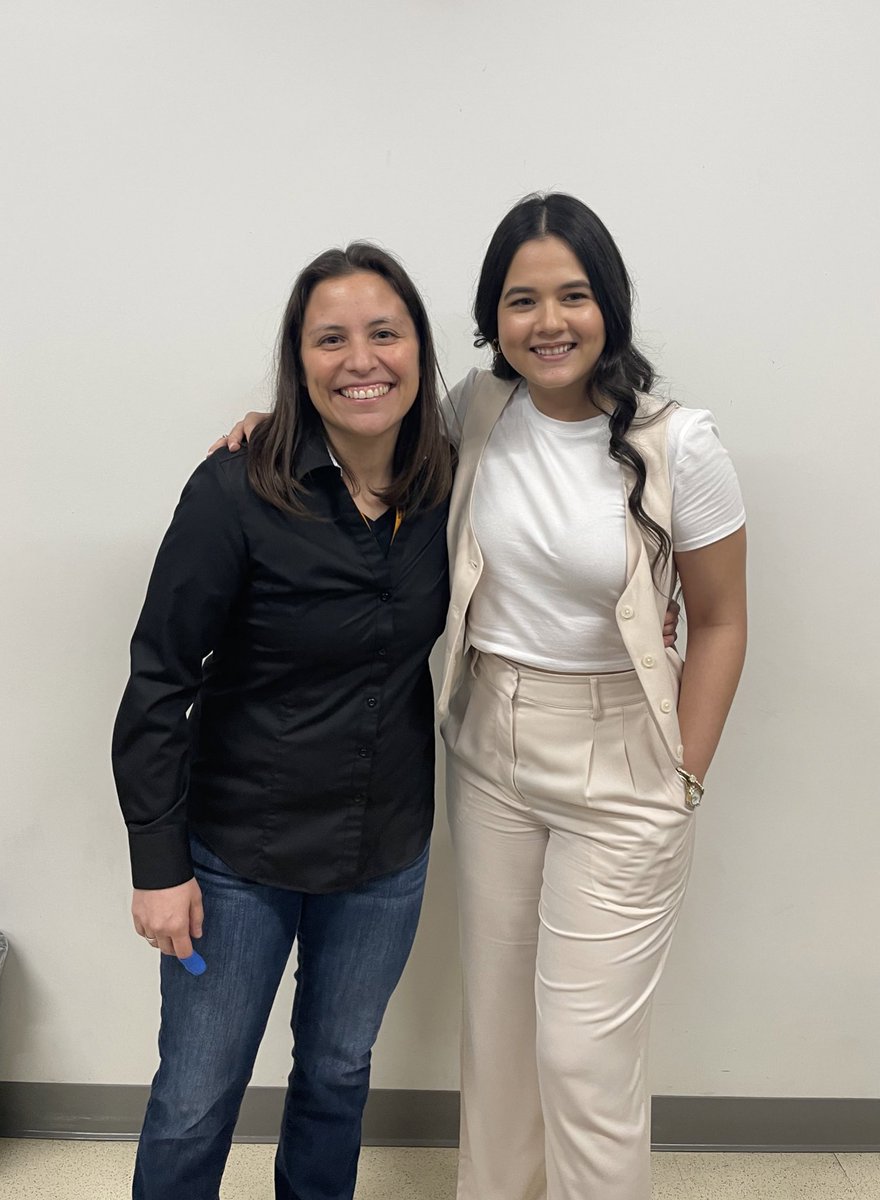 vlcsci's tweet image. Public defense of my PhD dissertation complete! Officially Dr. Castro! 😱✔️🥳 So grateful for my mentor @AnitaQuintana20, lab mates, PhD committee and family for serving as such an integral support system! What a SURREAL moment this has all been! 🍾👩🏻‍🎓👩🏻‍🔬📊