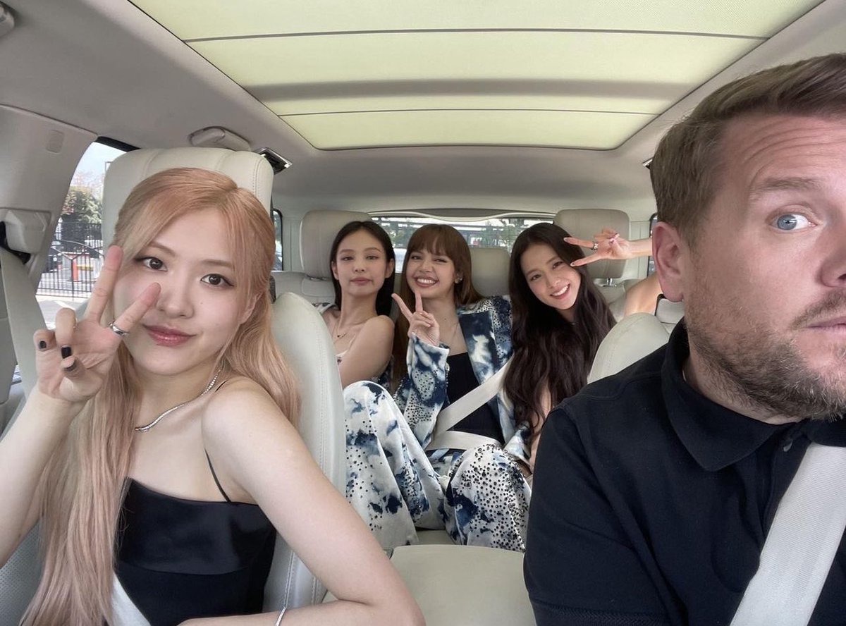 BlackpinkFL_'s tweet photo. Don’t forget to tune in tonight to see us on the late late show, BIinks! https://t.co/JYnZmMechI
