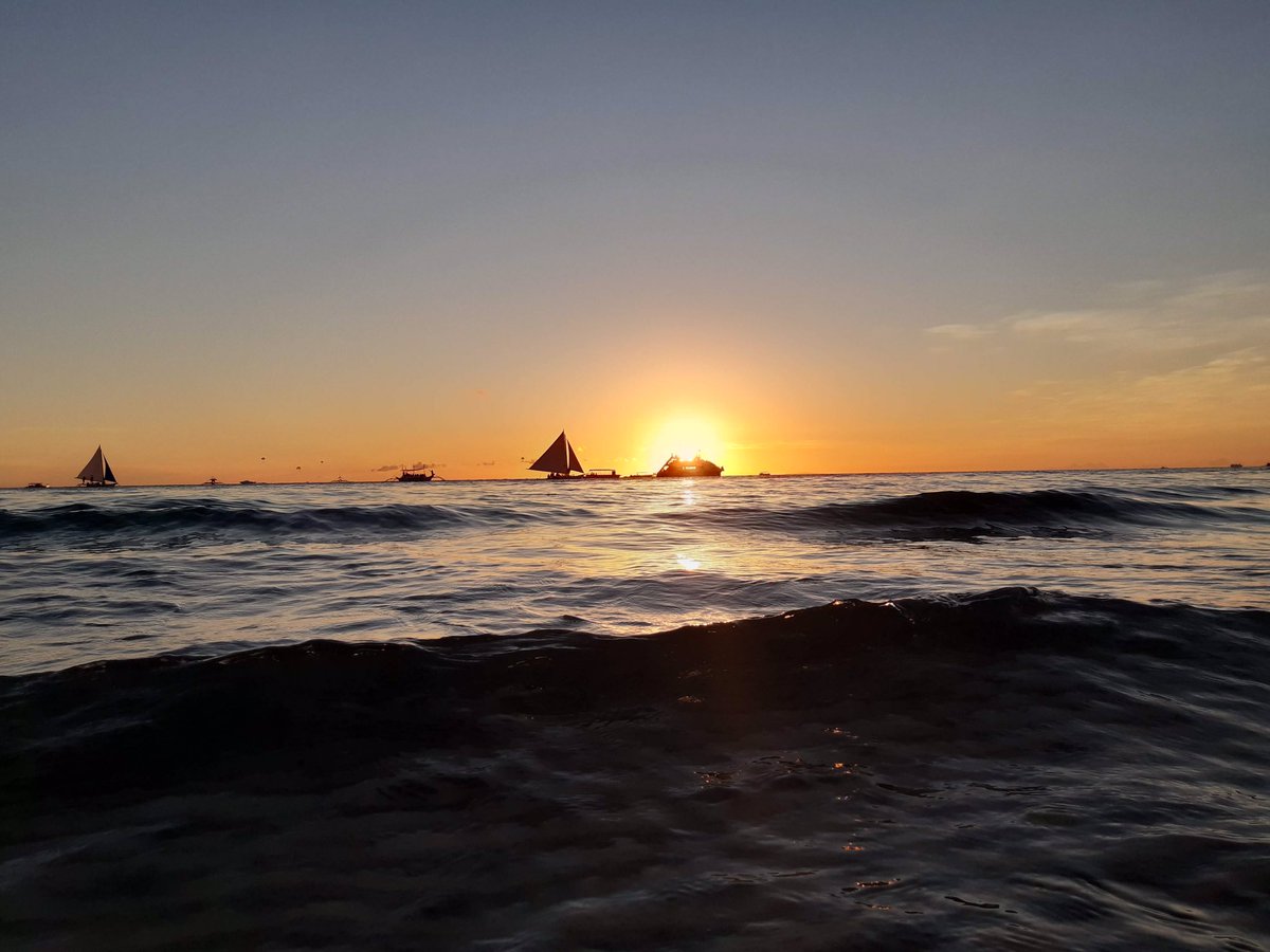 KingOstt's tweet photo. May you find SERENITY and TRANQUILITY in a world you may not always understand. 
#srchafeen
 #angelsbecky 
#Ceasetheday https://t.co/8flZbaYth1
