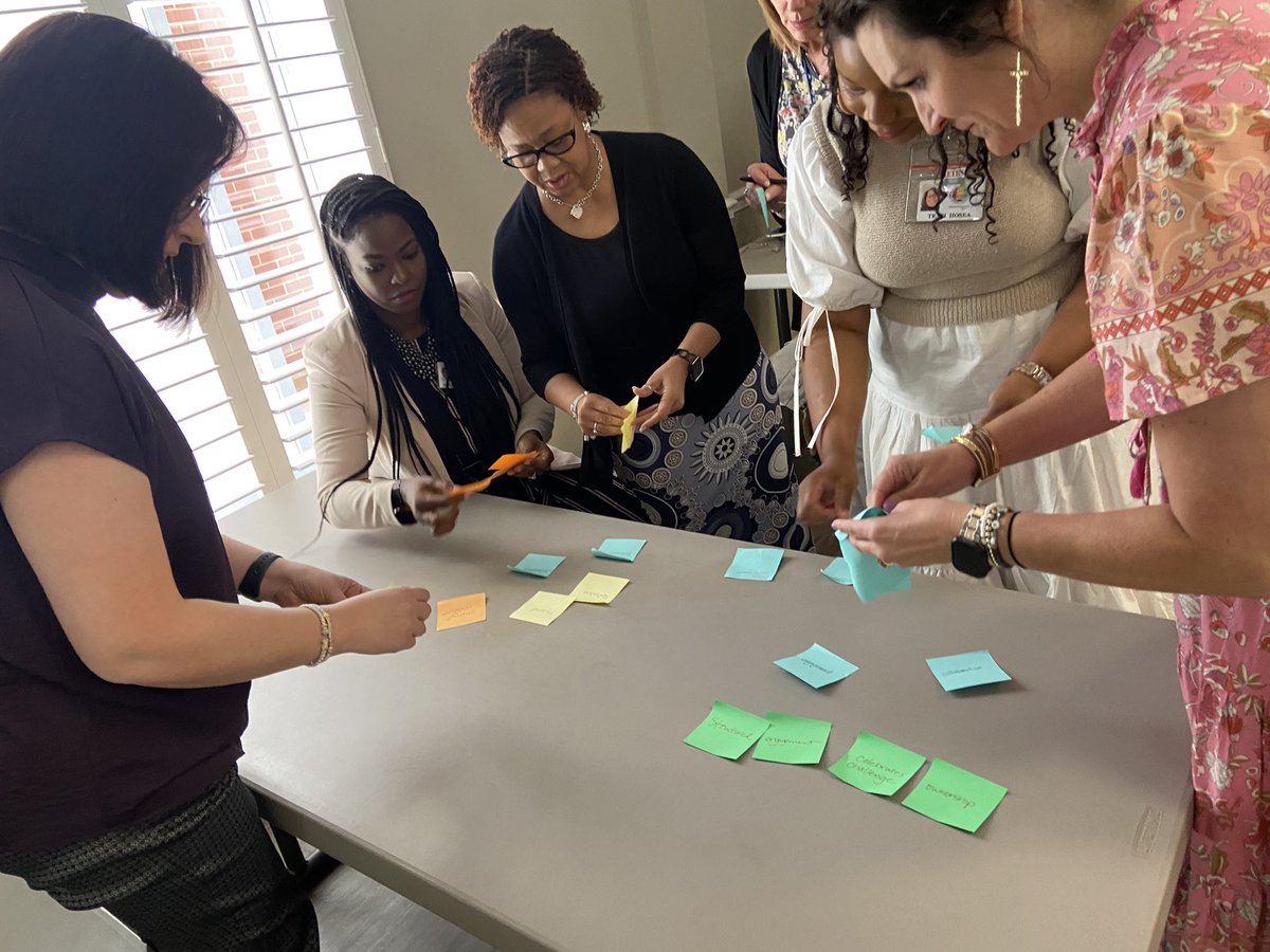 LiteracyLambert's tweet photo. I’m thankful for the dedication to partnership that @Alabama_Reading exemplifies!  They invited members of varying teams to crash their coaching community today, and I got to learn from THE @SweeneyDiane!!! It was a powerful day! #bettertogether #collaboratetoaccelerate https://t.co/DEEmBeVCJE