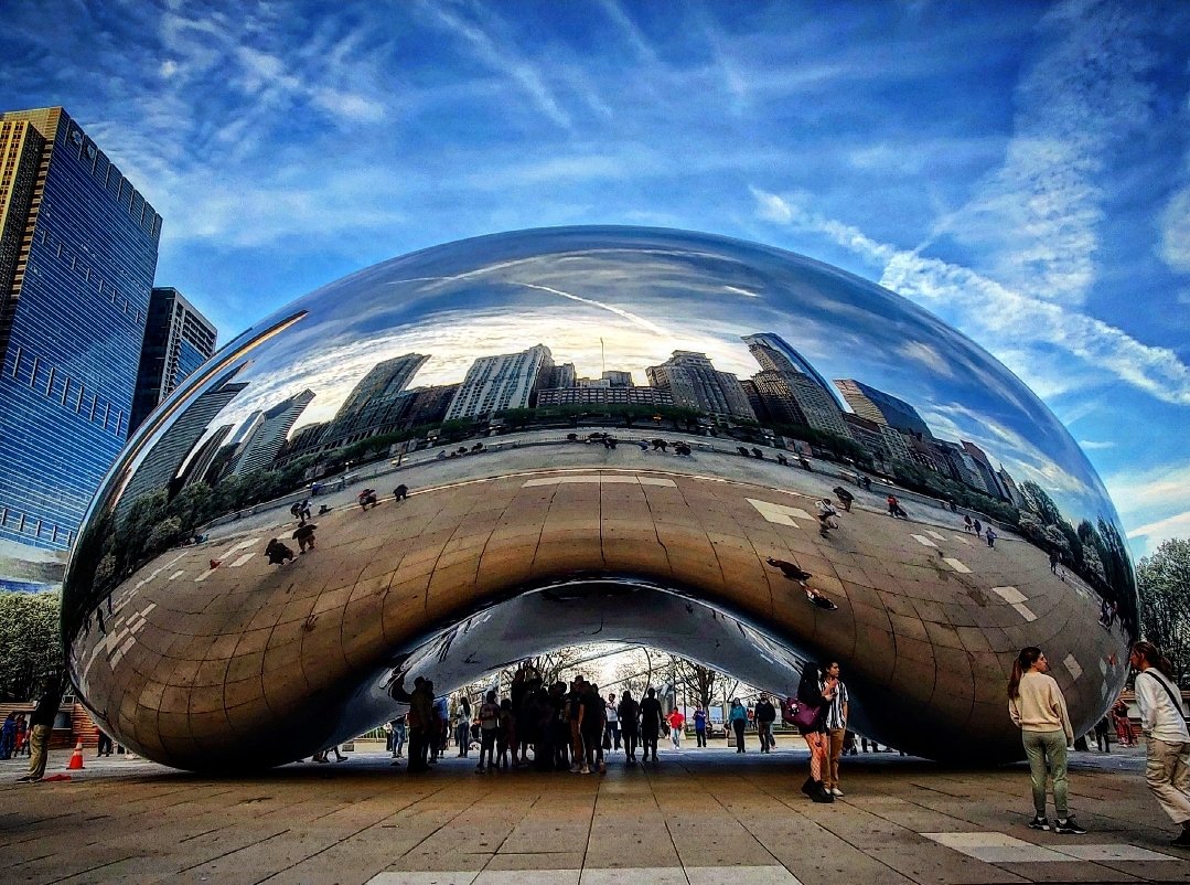 Attie23's tweet photo. The Windy City 🌬 https://t.co/cU0nuouFNE