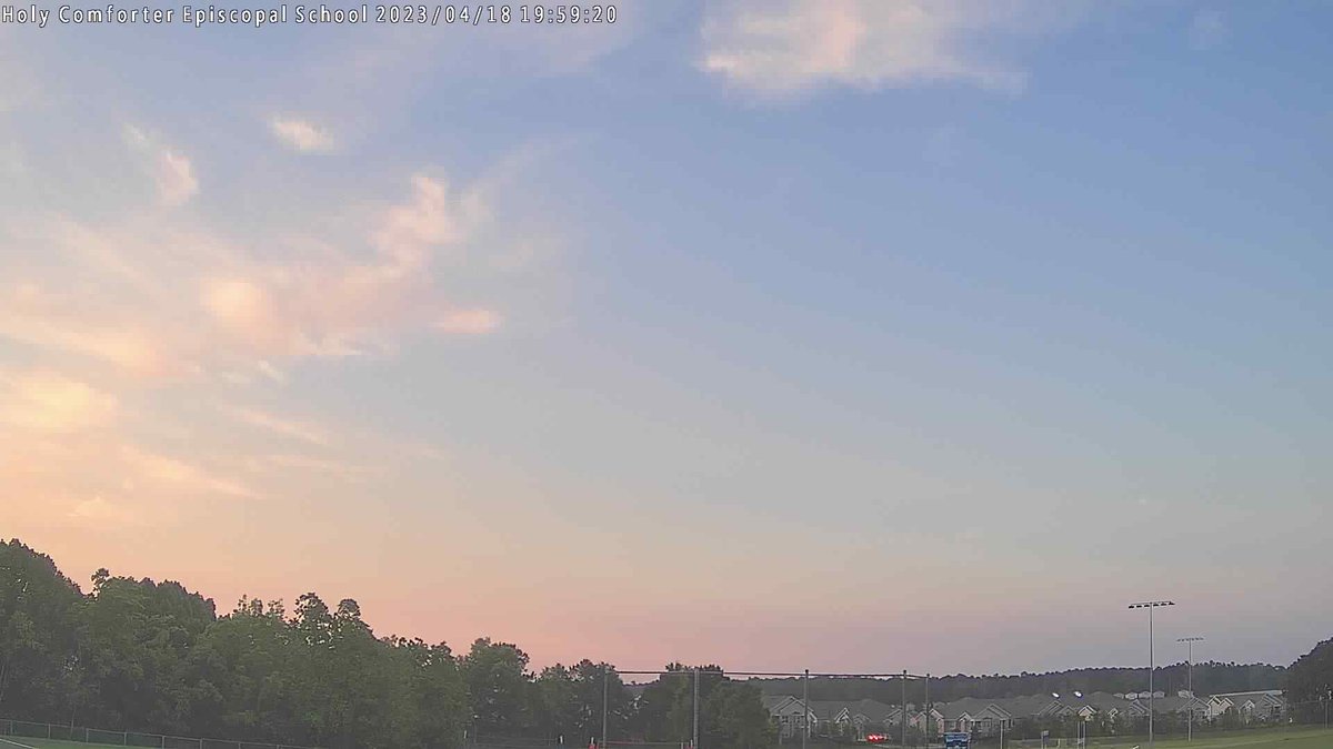HCESWxSTEM's tweet photo. Holy Comforter Episcopal School at sunset and it's 71.7 F. https://t.co/Y3U0FmHWQs