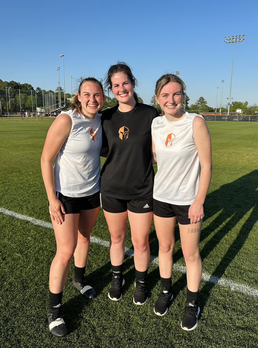 🇫🇷𝙒𝙊𝙇𝙍𝘿 𝘾𝙐𝙋 𝘾𝙃𝘼𝙈𝙋𝙎🇫🇷

🥇Anna Eichenberger and Avery Caldwell helped France take the gold today after facing 9 other teams in the World Cup! Big shout out to Caton Nelson, the MVP of the tournament, for blocking too many shots to count🧤