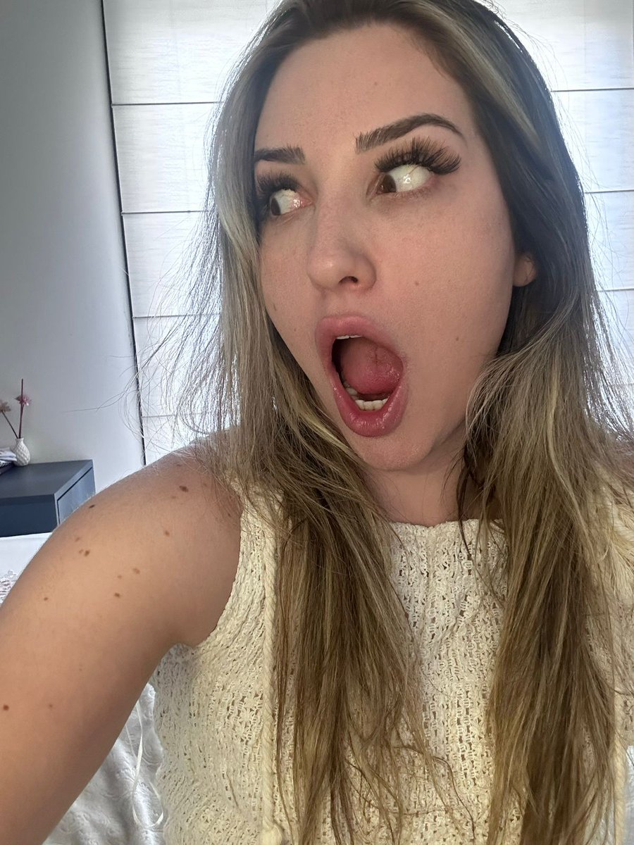 draameirelles's tweet photo. Amanda chocada com a rapidez que vocês estão batendo as metas 😂💖

CONTINUEM NESSE RITMO E VAMOS DE 20K

#ForaDomitila https://t.co/5pZf0eERa7