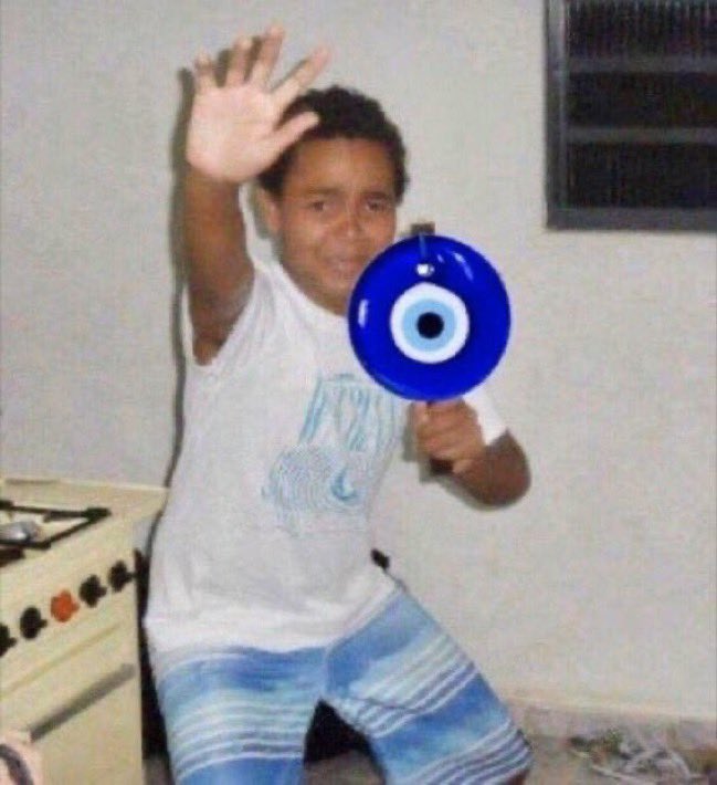 “q lindas tus uñas” “q lindo tu pelo” “ q linda tenes la cara” “q lindas tus pestañas”
