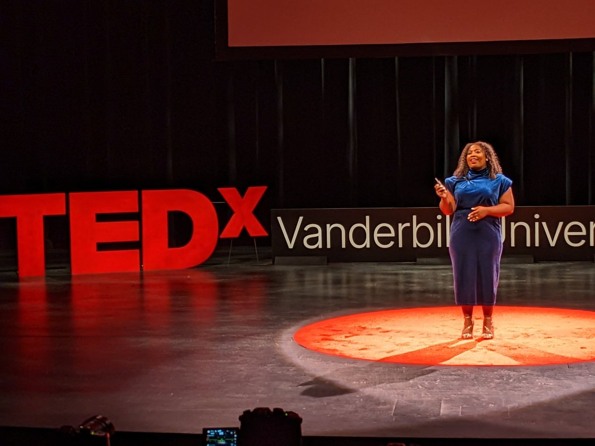 Sandy DeWald tweet media