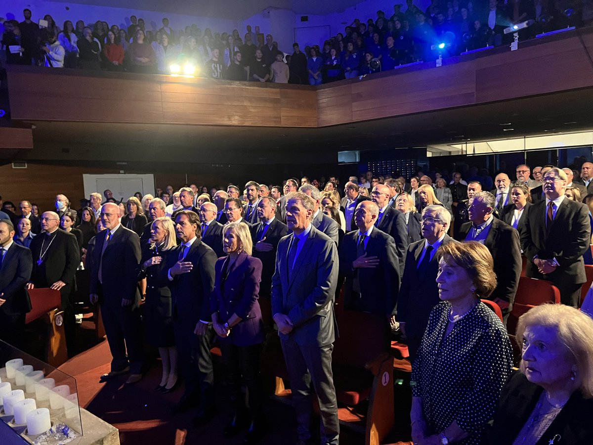 LuisLacallePou's tweet photo. Asistimos al acto central de recordatorio de Día del Holocausto y el Heroísmo. https://t.co/7OJuo3gtqn