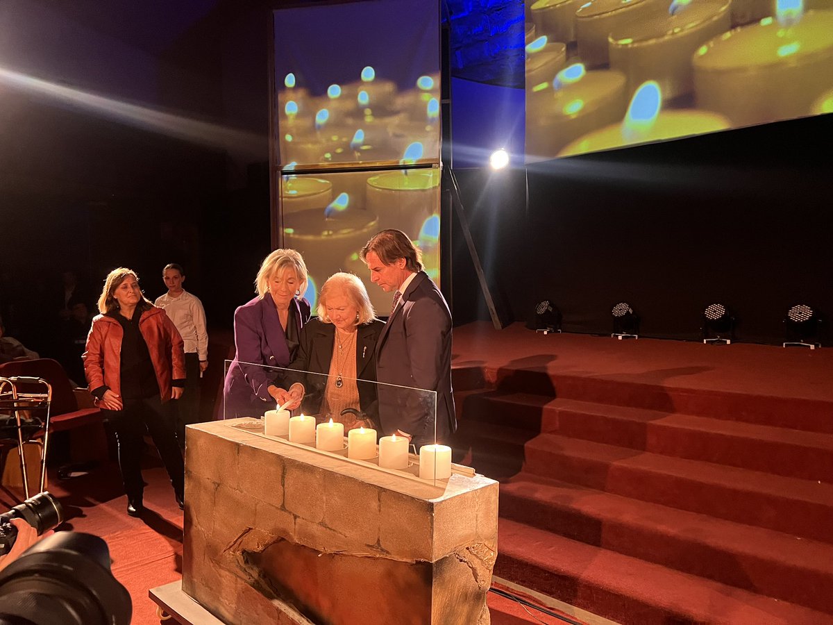 LuisLacallePou's tweet photo. Asistimos al acto central de recordatorio de Día del Holocausto y el Heroísmo. https://t.co/7OJuo3gtqn