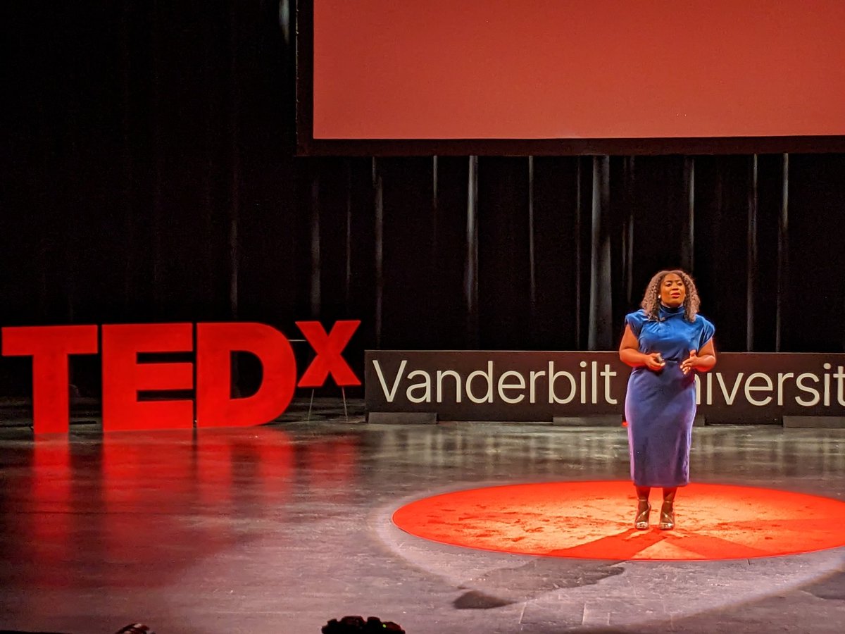 Sandy DeWald tweet media