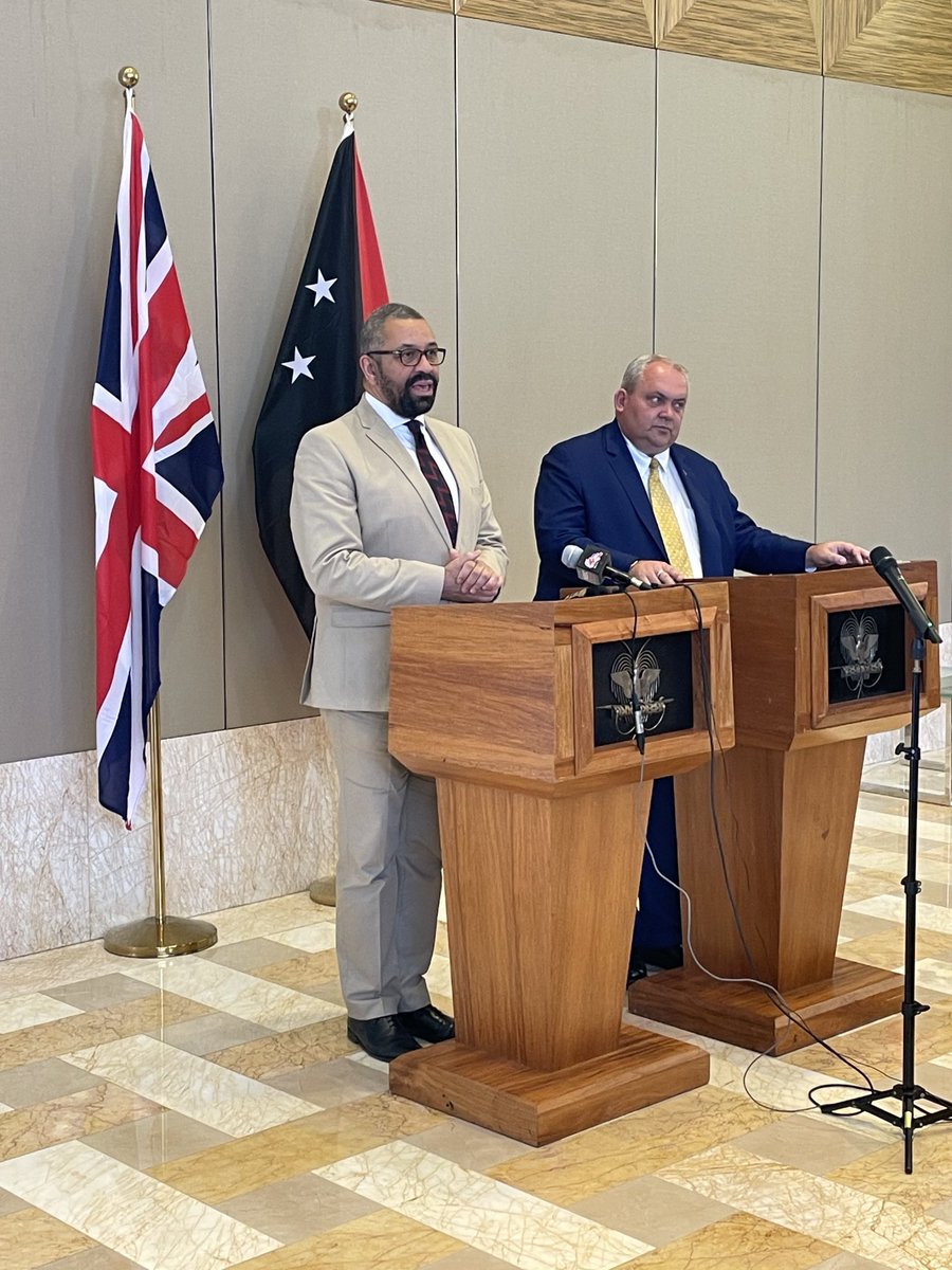 Keith Scott tweet media