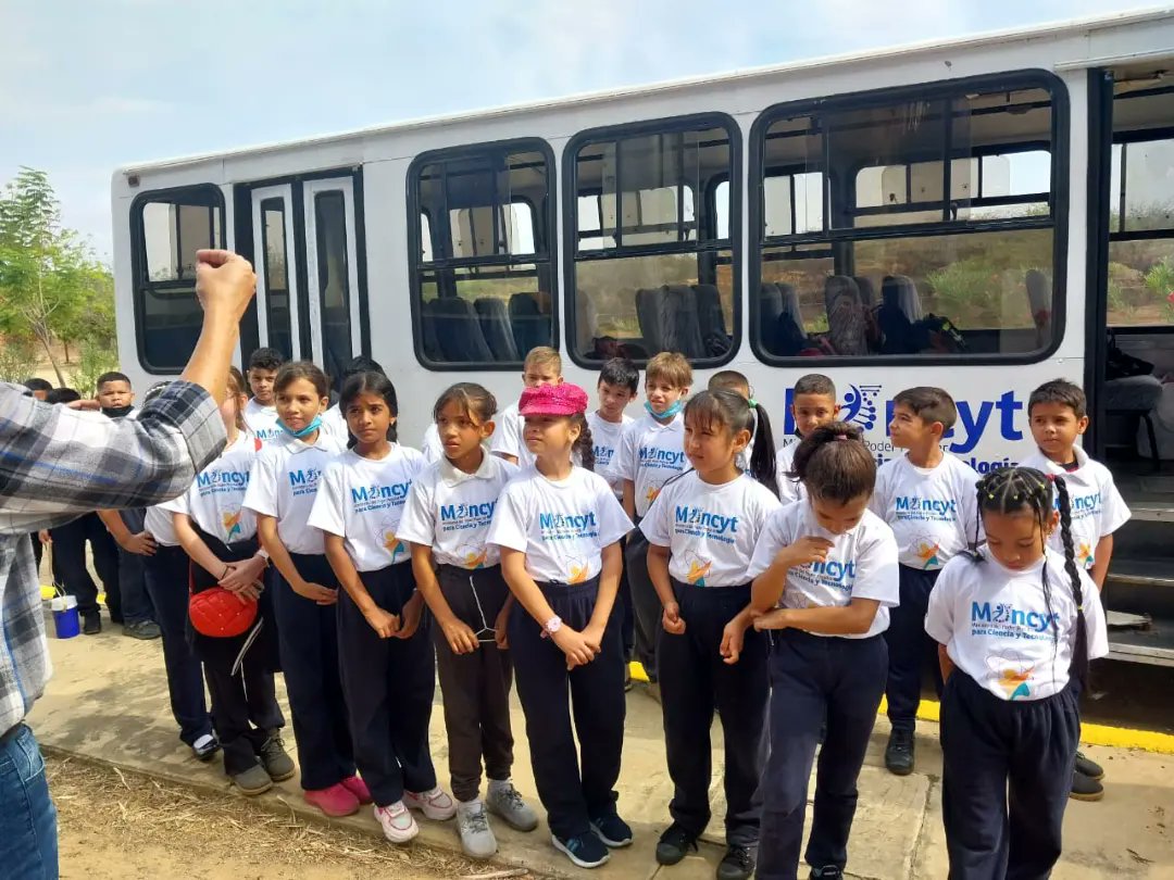 FundacitezuliaO's tweet photo. Parte#1: Hoy 18 de abril de 2023, la EBN Josefina de Acosta del Municipio San Francisco,  Parroquia Francisco Ochoa,  en el marco del desarrollo del Programa Nacional de Semillero Cientifico visitamos el Instituto Zuliano de Investigaciones Tecnológicas,  junto con los técnicos e https://t.co/W4pwv6BIg9