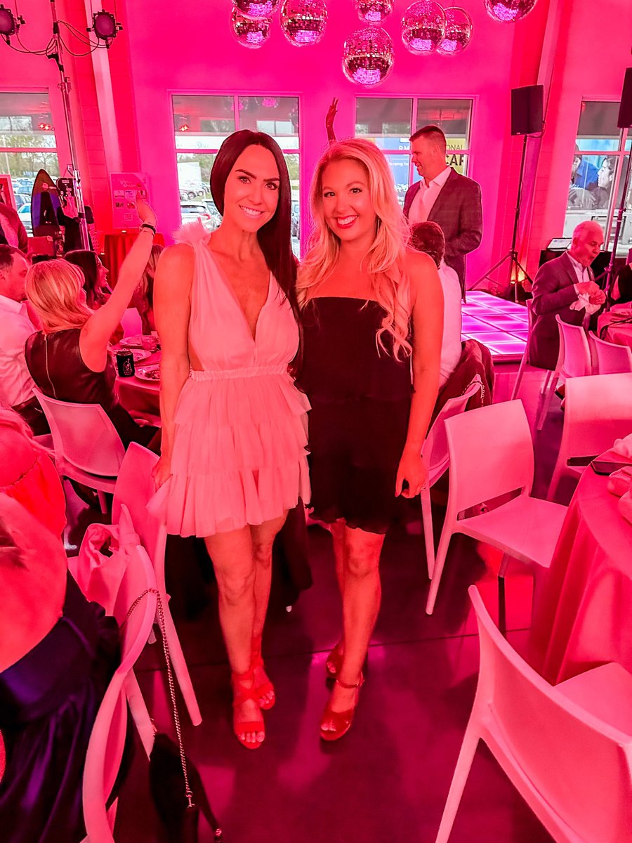 barrett_lais's tweet photo. 9th Annual Red Shoe Soiree was a great event for an incredible cause. I’m glad we were able to support the event and help raise money for the Ronald McDonald House with Impressions Online! @JessLais86 https://t.co/jCjVI1LY2V