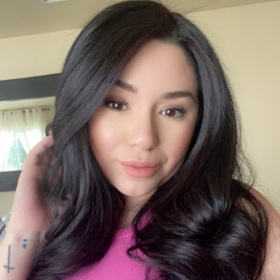 NessaaGrc_'s tweet photo. #NewProfilePic https://t.co/qanC1oHdg8