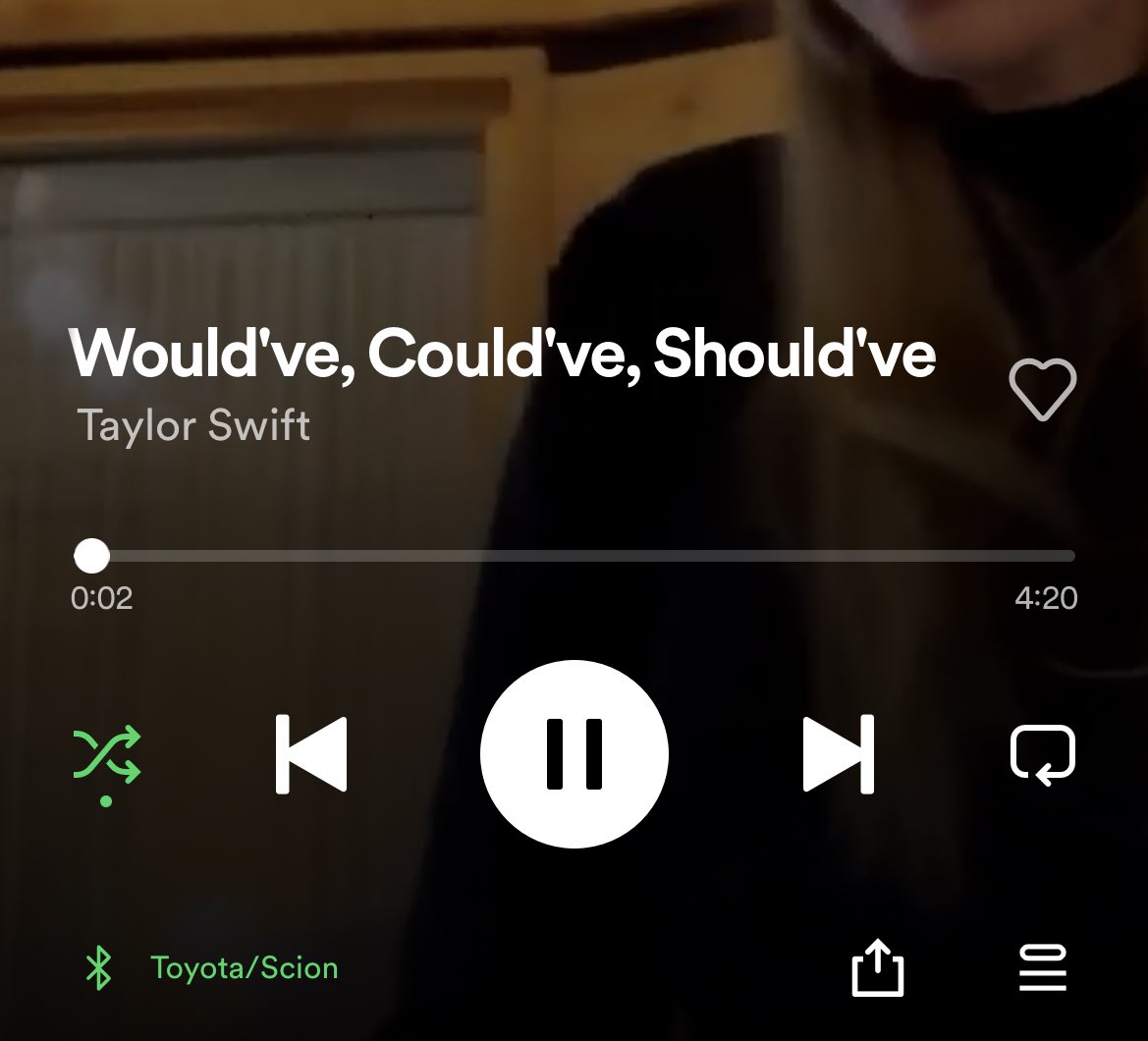 cecisaurusrex's tweet photo. I’m not even a swiftie but this song punches me in the throat every time https://t.co/MI8psZv0WA