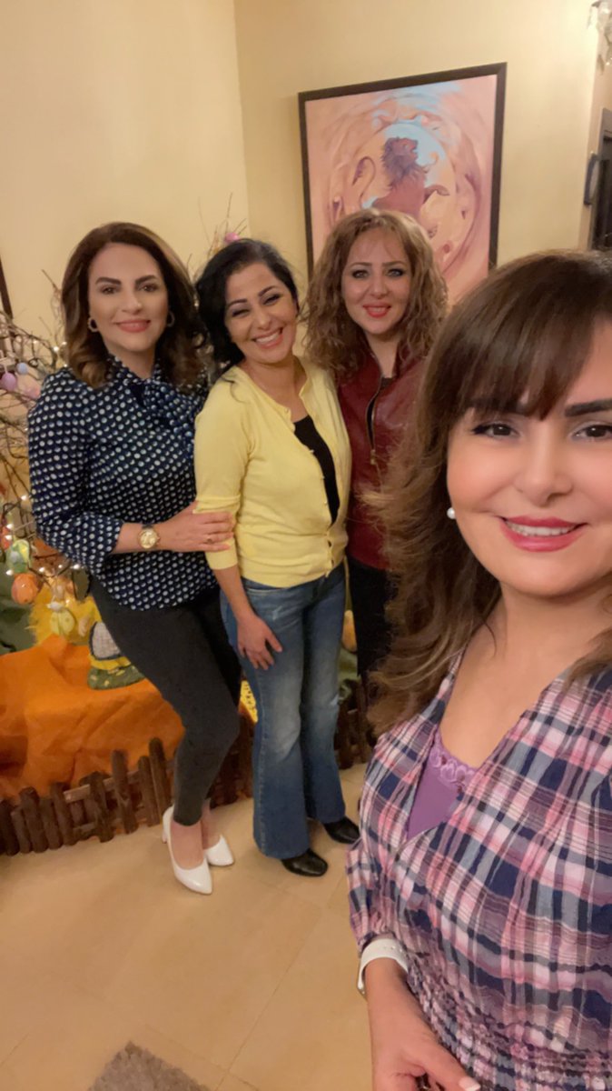 HILDAAJELAT1's tweet image. ما بيكمل العيد إلا مع الأصحاب
#عيد_الفصح_المجيد
#Easter2023