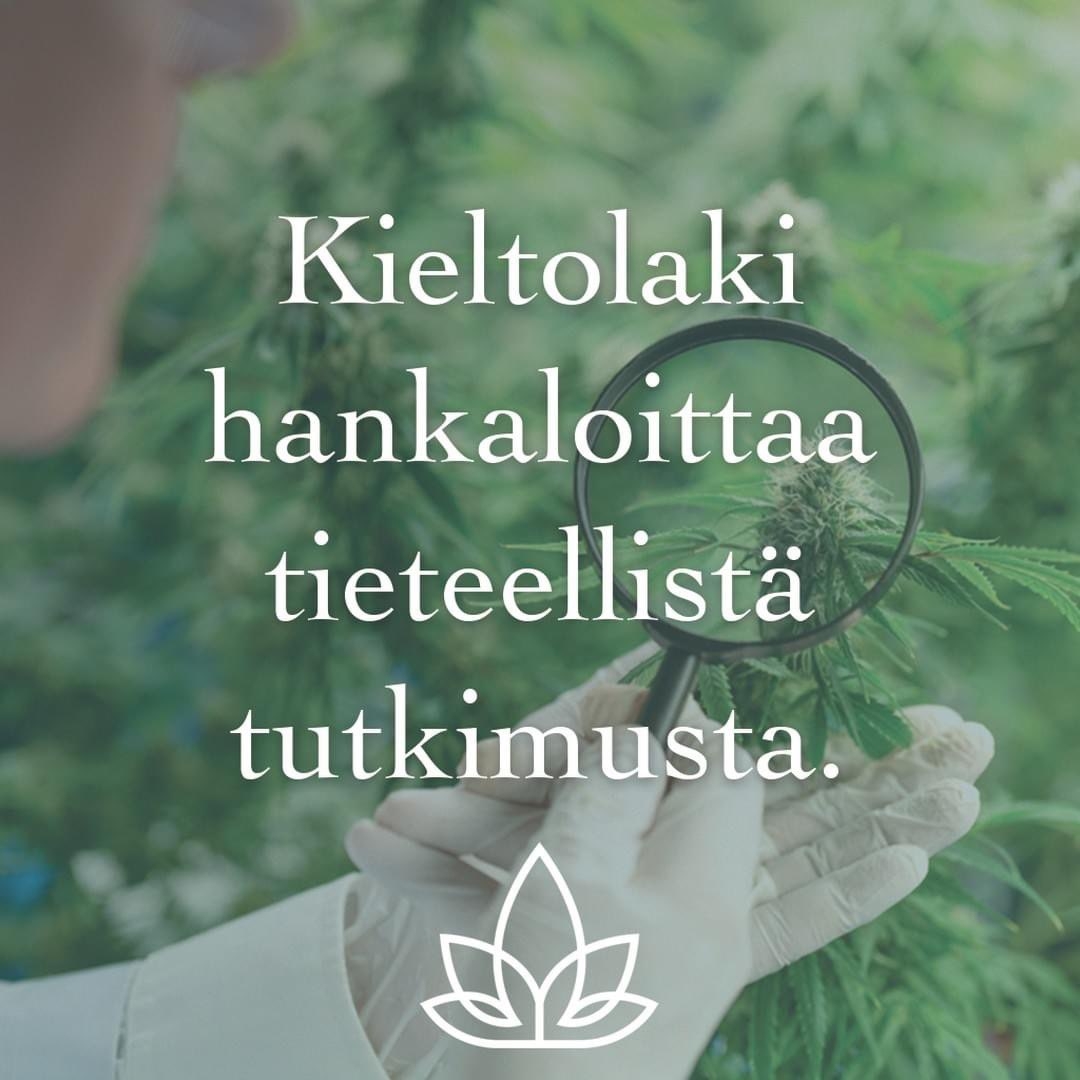 slky_ry's tweet photo. Lääkekannabisreseptien saanti vaikeutui 2022, vaikka se on ollut lähes mahdotonta jo ennen tätäkin. Eväisitkö sinä ainoan toimivan hoidon omalta läheiseltäsi? Kannata potilaiden oikeutta toimivaan lääkitykseen ja yhdenvertaiseen hoitoon allekirjoittamalla. https://t.co/PLGQxavRf9 https://t.co/9YUh6hc85e