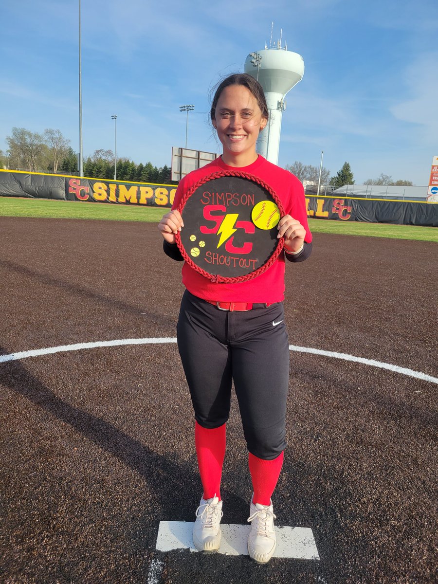 SCStormSoftball's tweet photo. Day #38 Shoutout Award goes to @makbryant7! Makayla was recognized for putting in the extra work, coming in during key situations, and coming up with Big-Time results for the TEAM!!  💯 🥎⚡️ 
#RollStorm #BigThingsHappening https://t.co/2WjJQRS57z