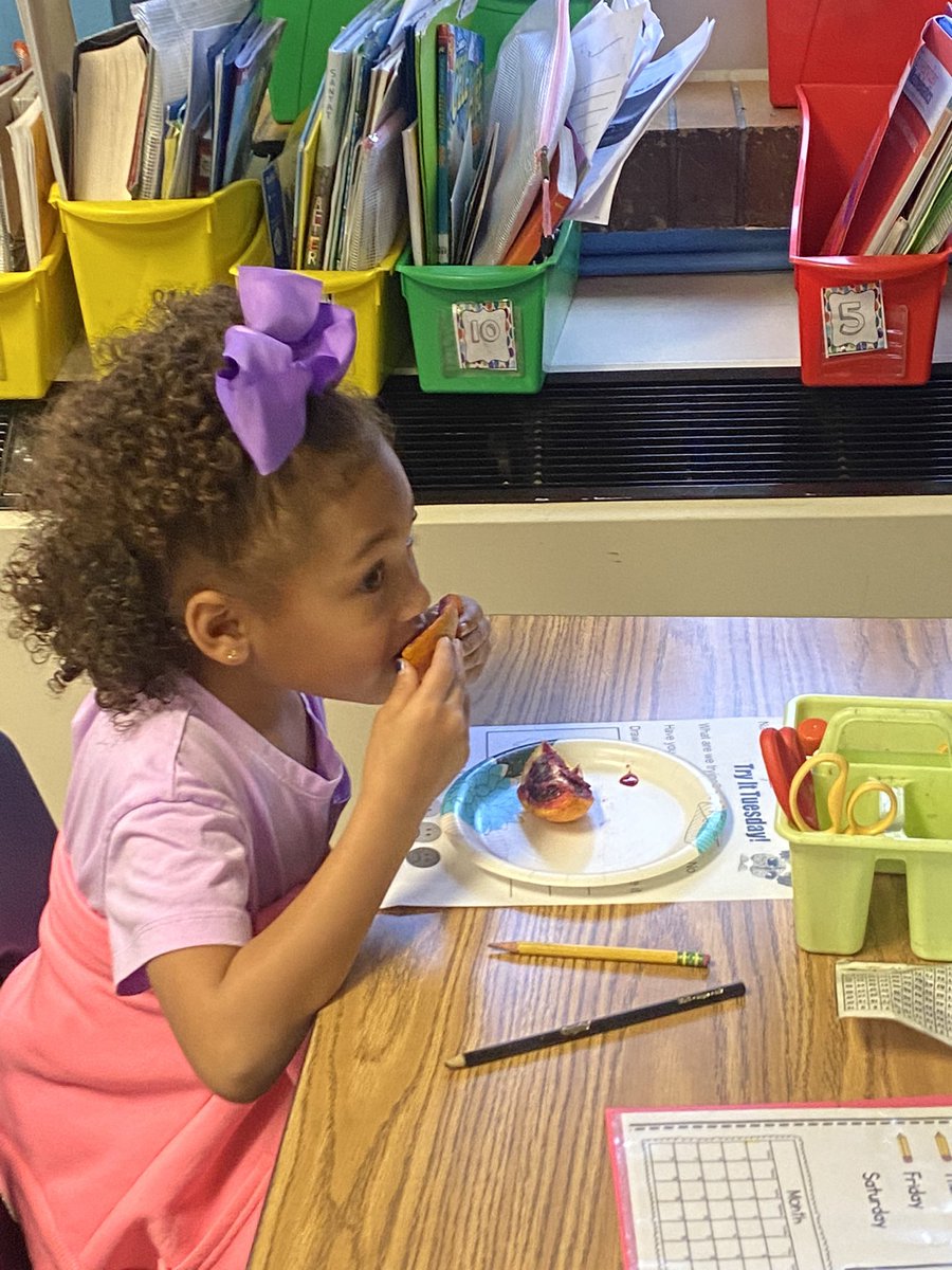 Mrs. Floyd's Class tweet media