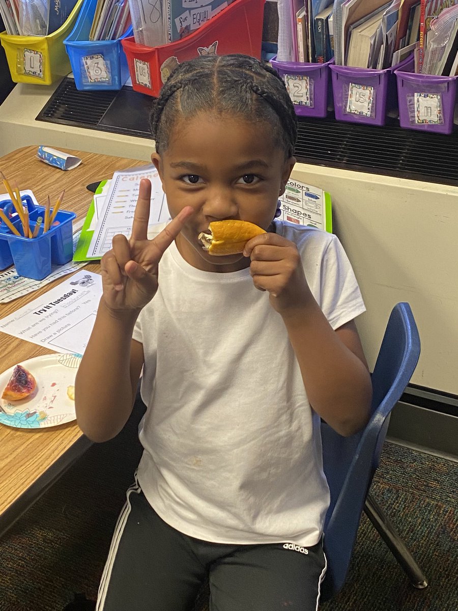 Mrs. Floyd's Class tweet media