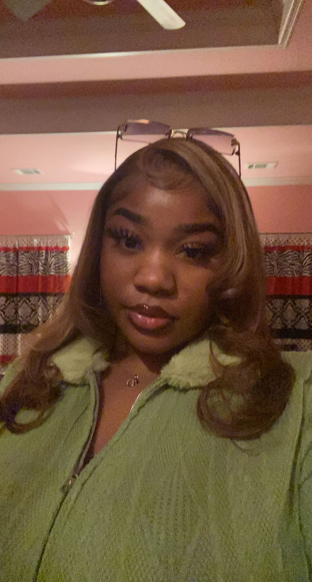 __dkctv's tweet photo. Green is such a vibe https://t.co/bGy52QCGbu