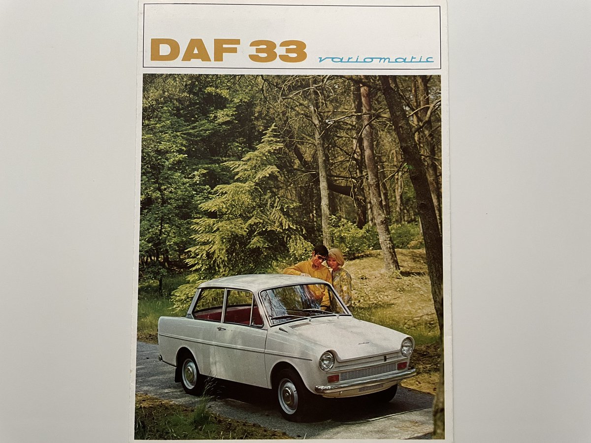 vintagegalleryF's tweet photo. 乗用車もあった😆🇳🇱
#daf
#daf33
#dutchcar
#オランダの車
#はたらくくるま 
#タンカートラック
#1967daf
#昭和40年代 
#dadscollection 
#carbrochure
#自動車カタログ
#vintageadvertising 
#classiccars 
#automobile 
#ヴィンテージカー
#レトロ広告 
#昭和レトロ
#旧車 https://t.co/n4cp6R6gwC