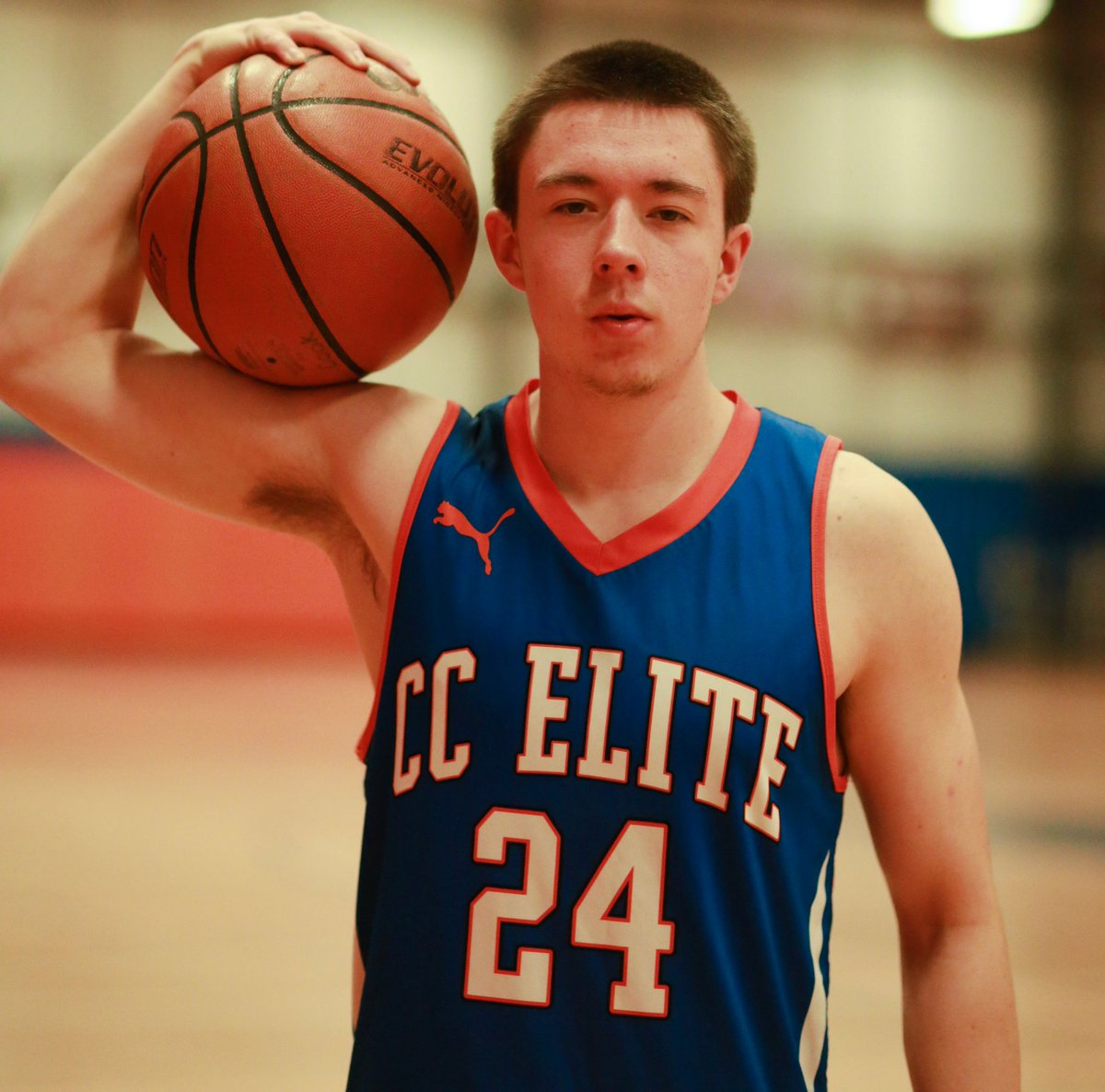 Check out this guy in Spartanburg this weekend! <a href="/EllysonJack/">Jack Ellyson</a> <a href="/CCEliteBBall/">Carolina Courts Elite</a> <a href="/Phenom_Hoops/">Phenom Hoop Report</a> 
#PhenomChallenge
hudl.com/video/3/170066…