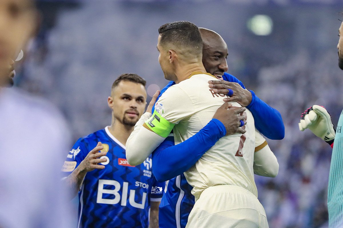 ali_aldhahri's tweet photo. تغطية مصورة من مباراة #الهلال_النصر 📷💙

( اكثر من 150 صورة ) 😍👏🏻

https://t.co/vQqVWoX8Ct https://t.co/J4dVYmpv7P