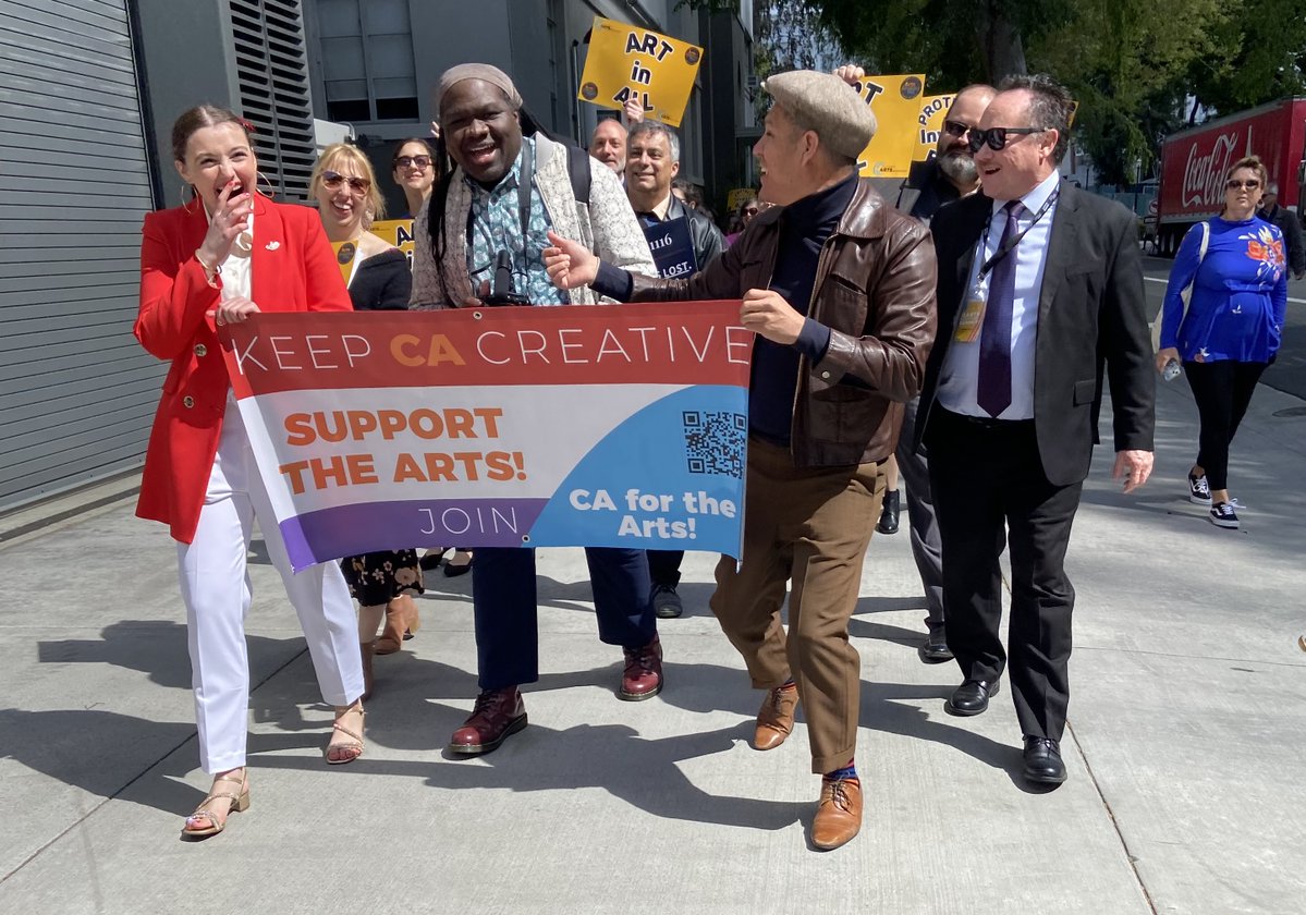 QuirkSilvaCA's tweet photo. Art is an amazing way to give our communities a vital voice; fostering empathy and inspiring civic engagement. It was wonderful to meet with the many advocates during #accm2023, thanks to @CAfortheArts for organizing today's Advocacy Day! #CAisCreative https://t.co/cdaW6vXFLp