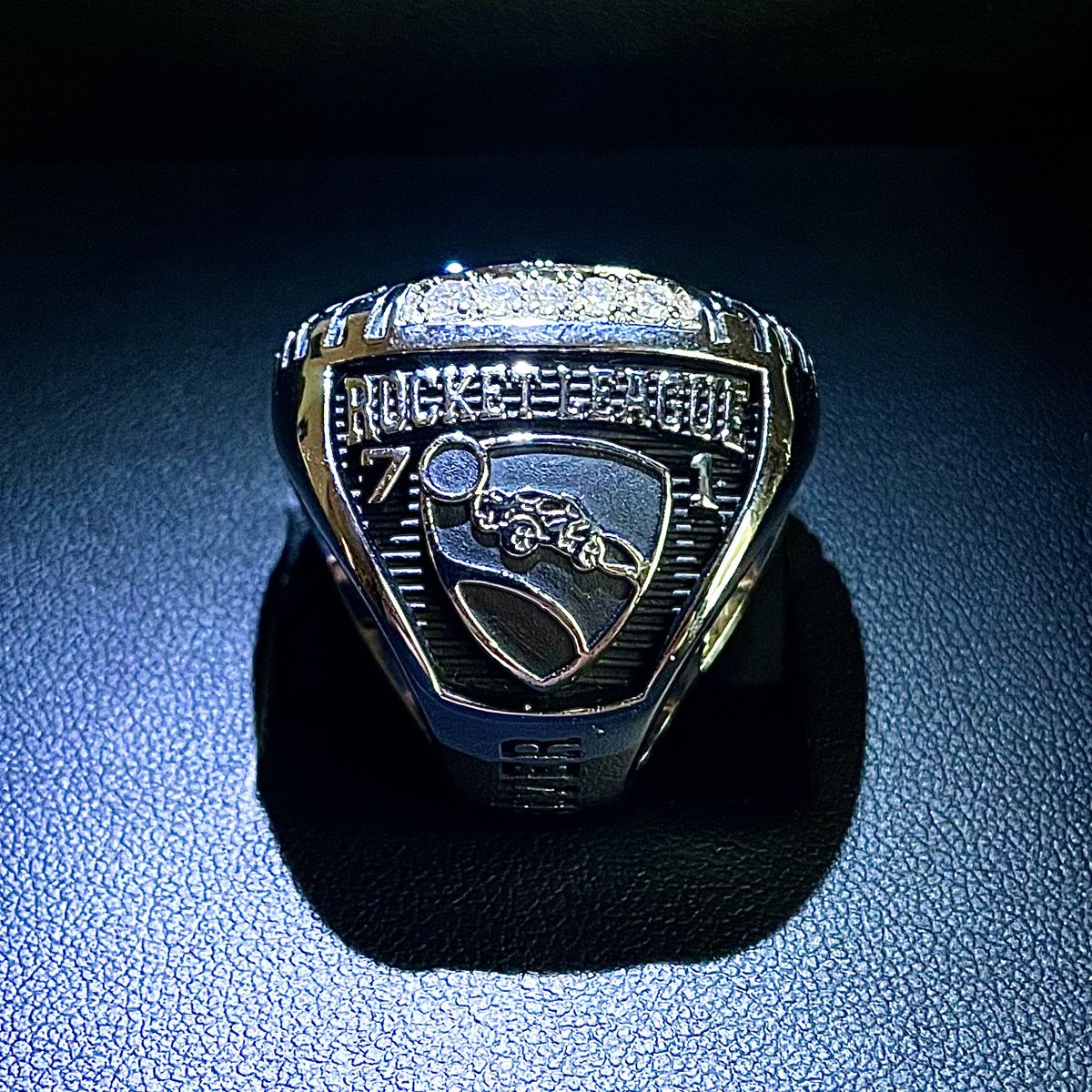 Robbie Knight tweet media