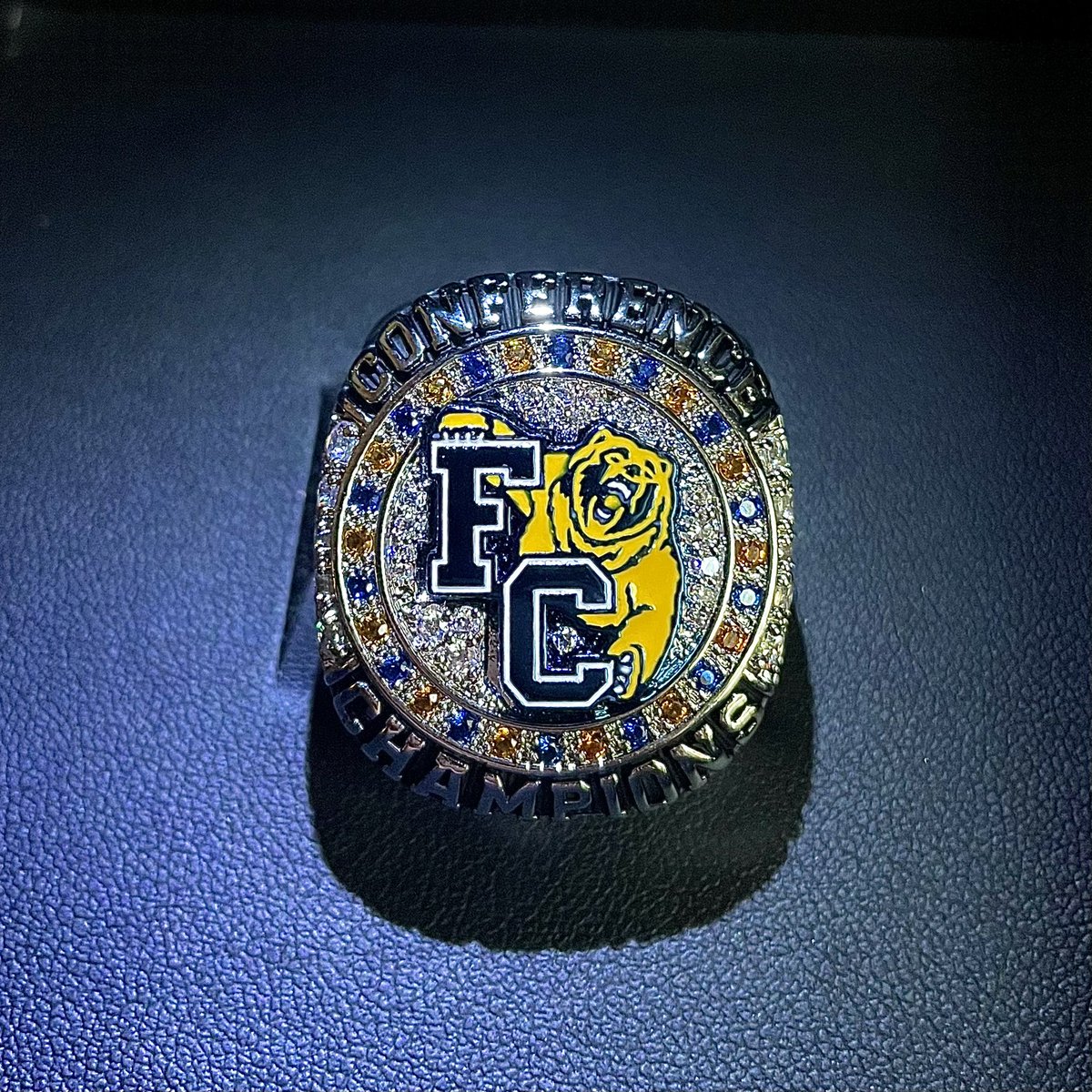 Robbie Knight tweet media