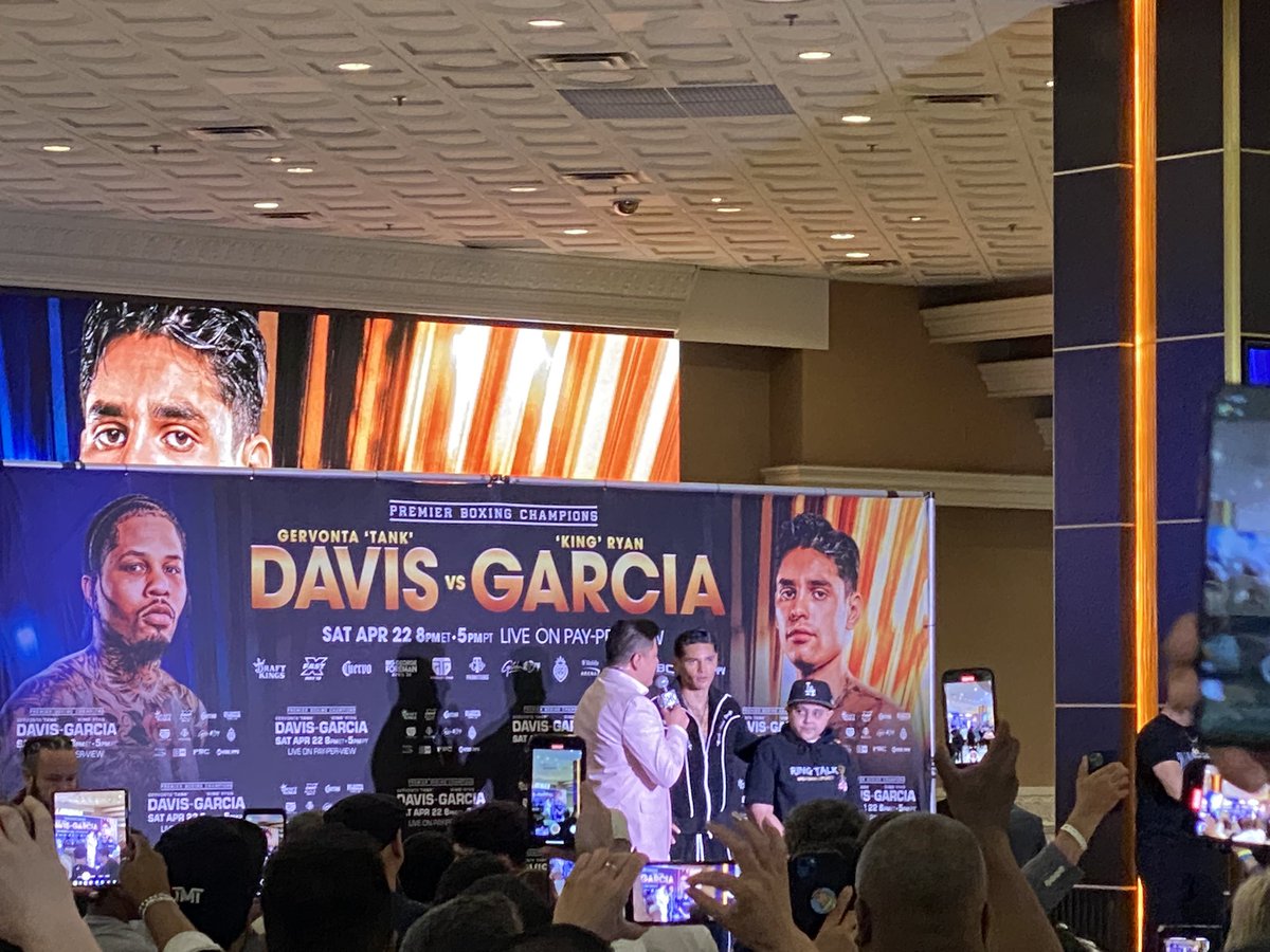 PleasMrSoul tweet media