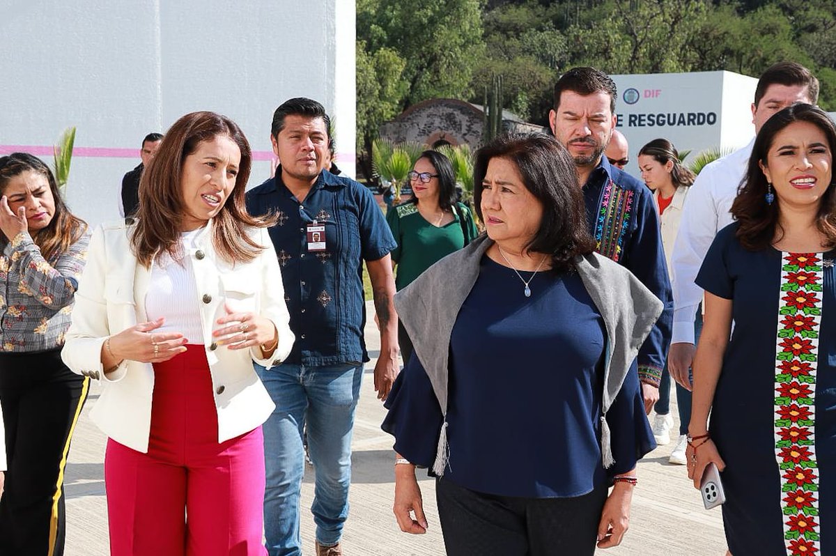 difhgo's tweet photo. Continuando con las acciones de la #DIFHReuniónRegional1 la presidenta del Patronato del Sistema #DIFH, Edda Vite visitó al personal del #PAMAR, #CAIC y #UBR, ubicados en #TulaDeAllende... https://t.co/HBun70mVwa